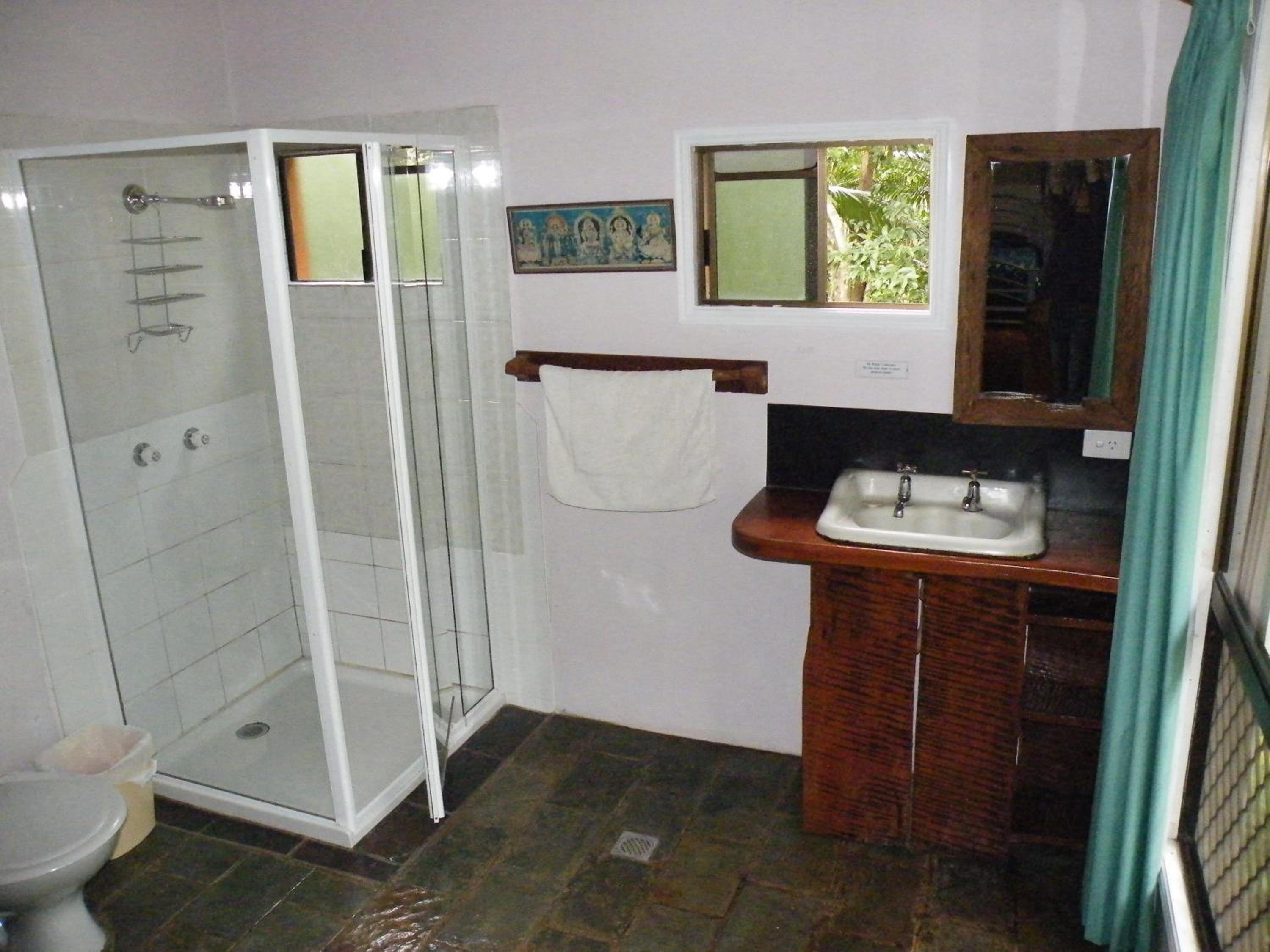 Epiphyte B & B