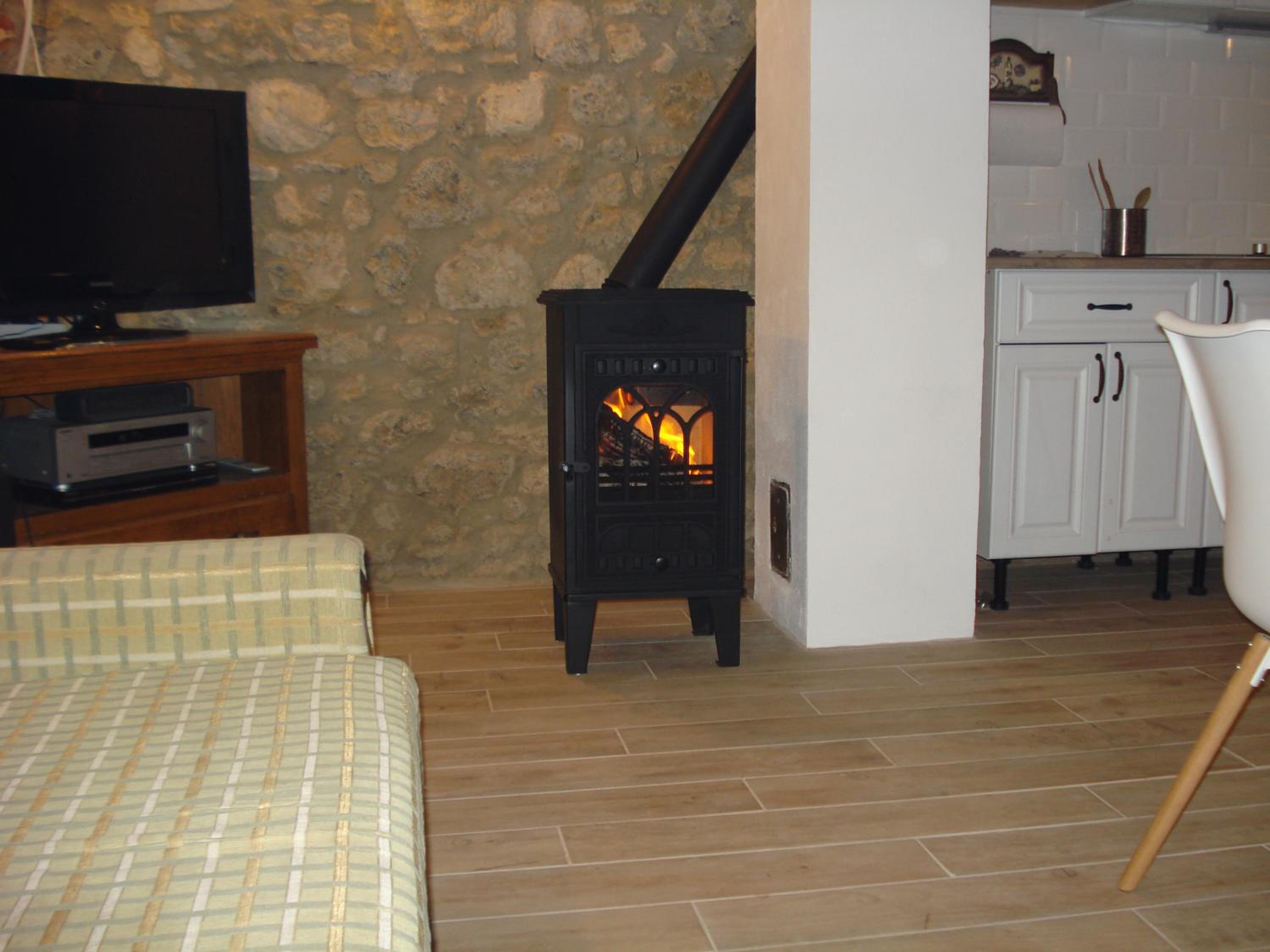 Photo 10
