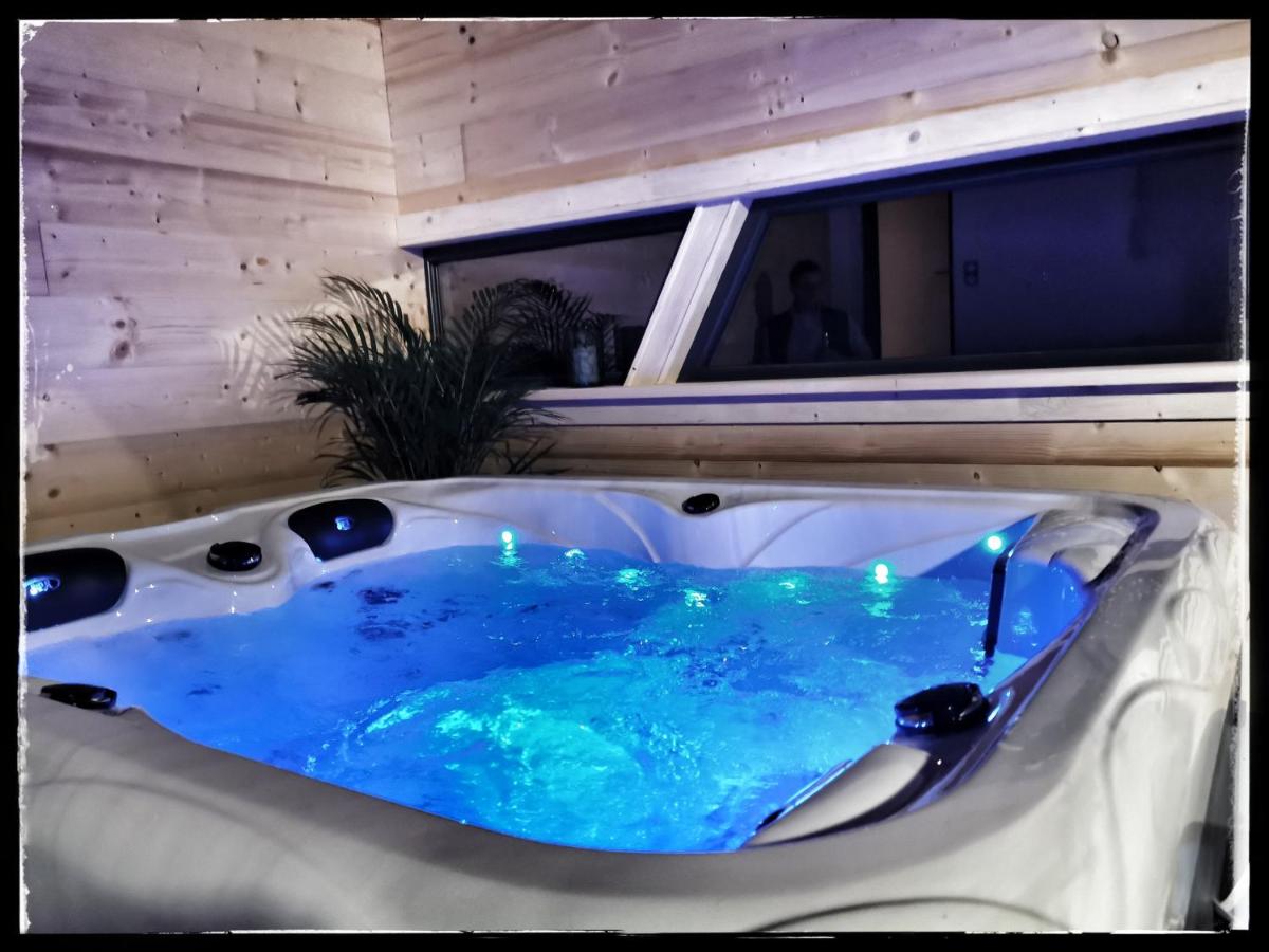 Hotel La Cachette Du Ballon - Cote-montagnes