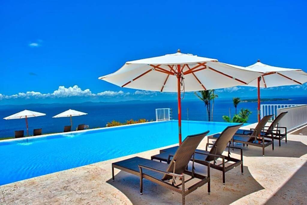 Hotel Vista Mare Ocean View Spacious 2-Bedroom - Image 1