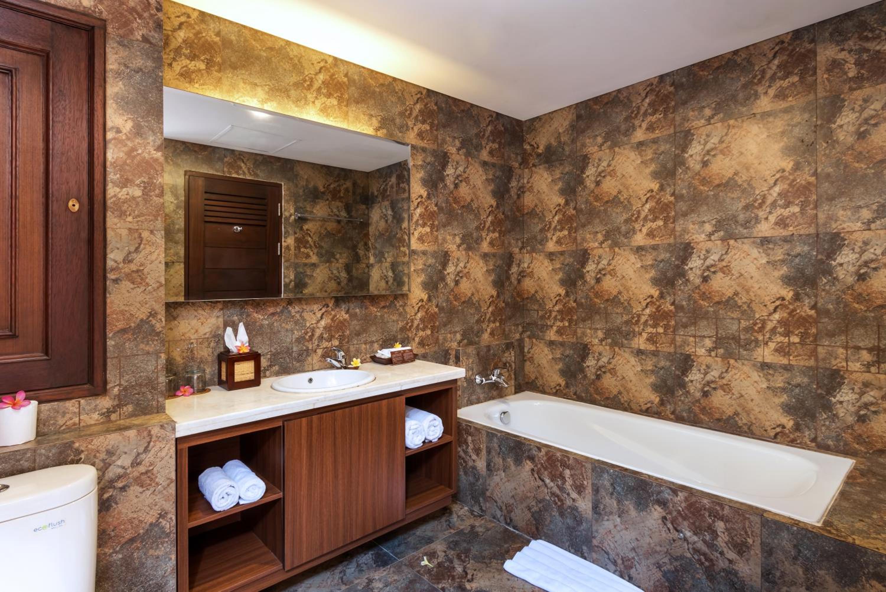 Radha Phala Resort & Spa