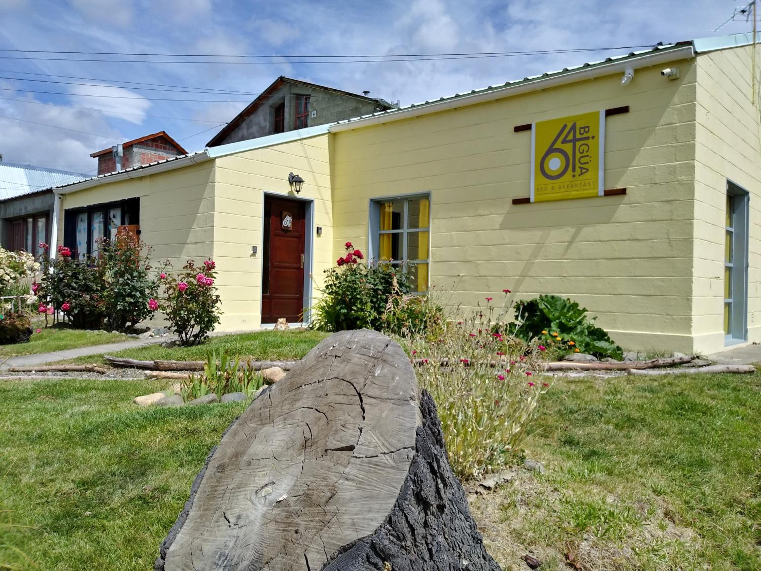 Hostel House 64Bigüa