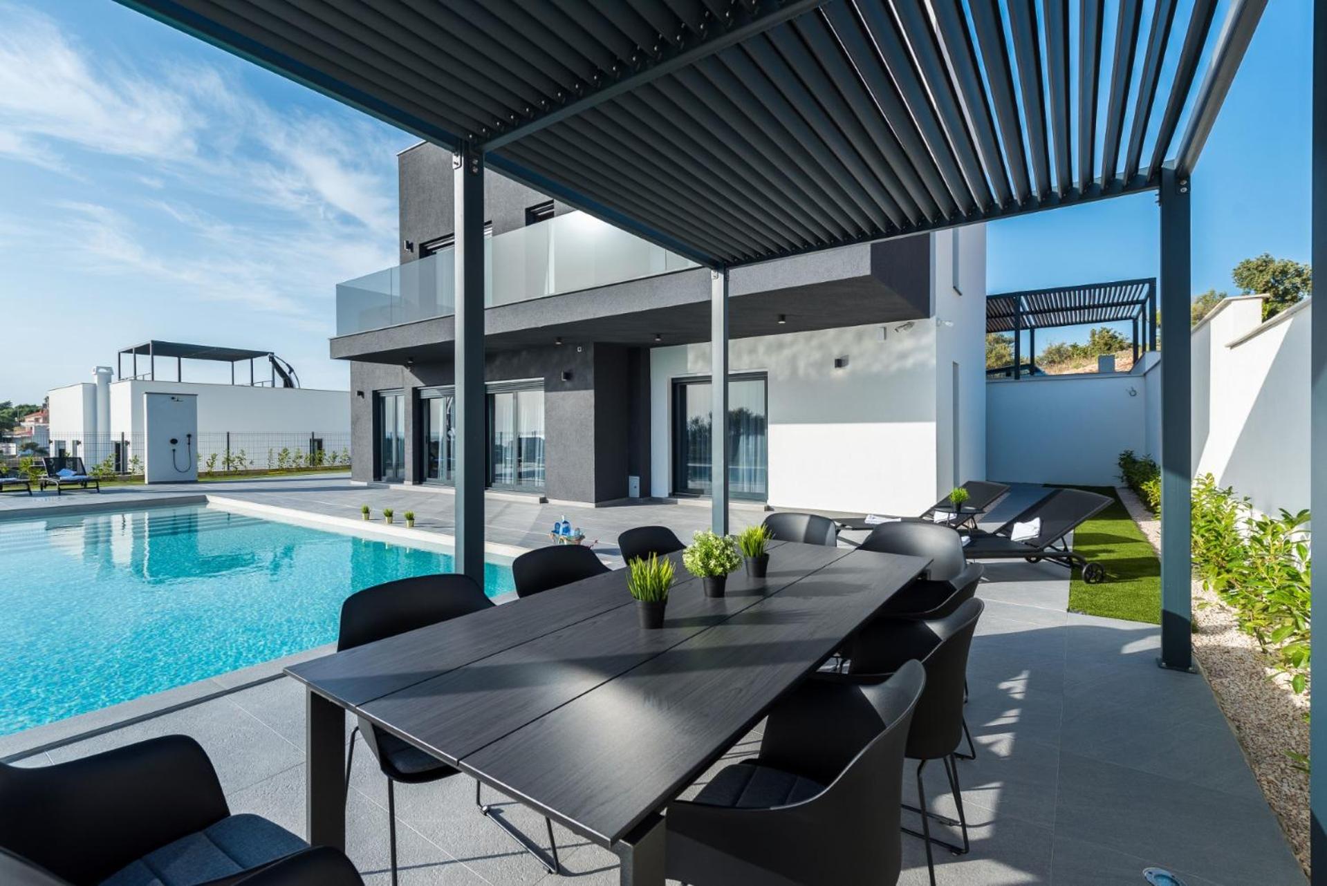Villa Aria