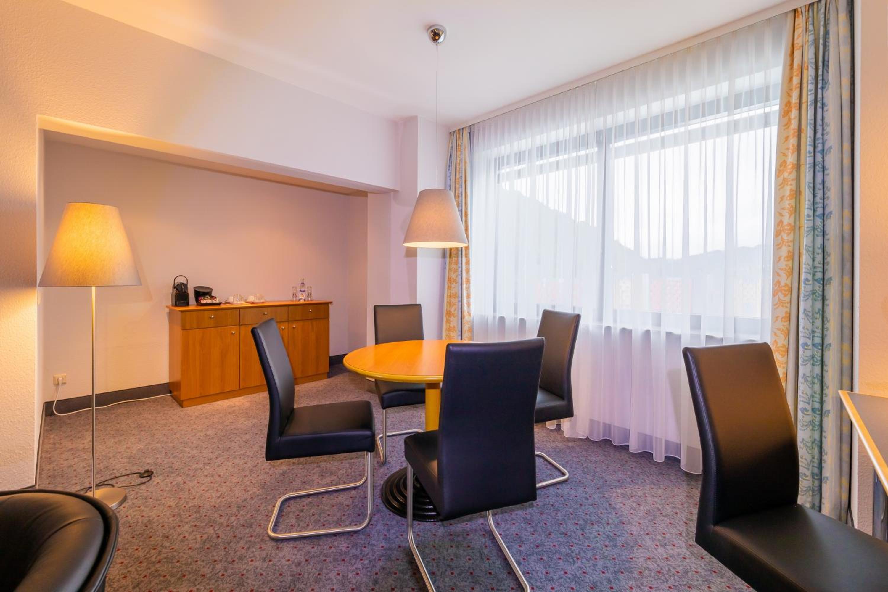 City Hotel Suhl - Property Image 6