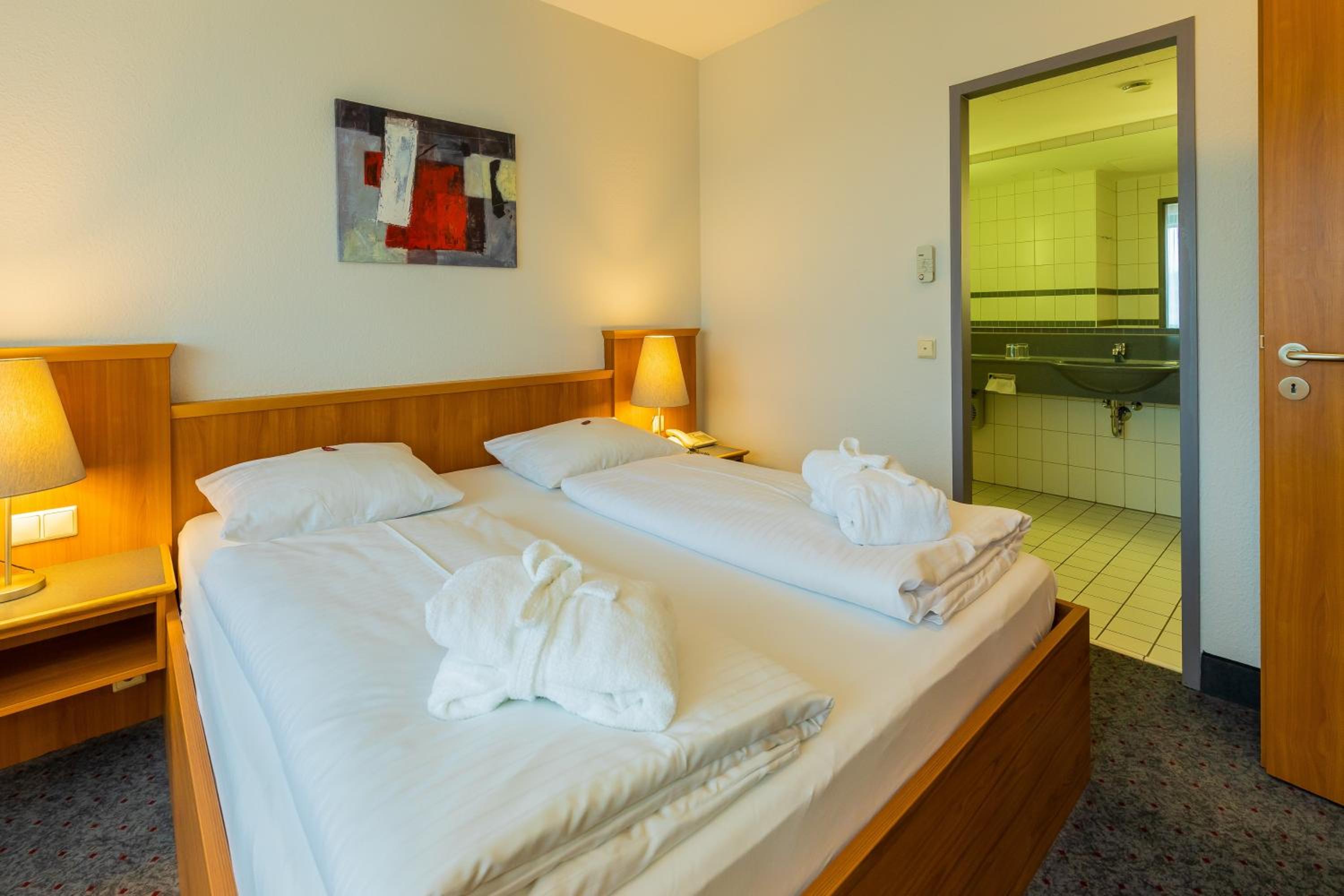 City Hotel Suhl - Property Image 7