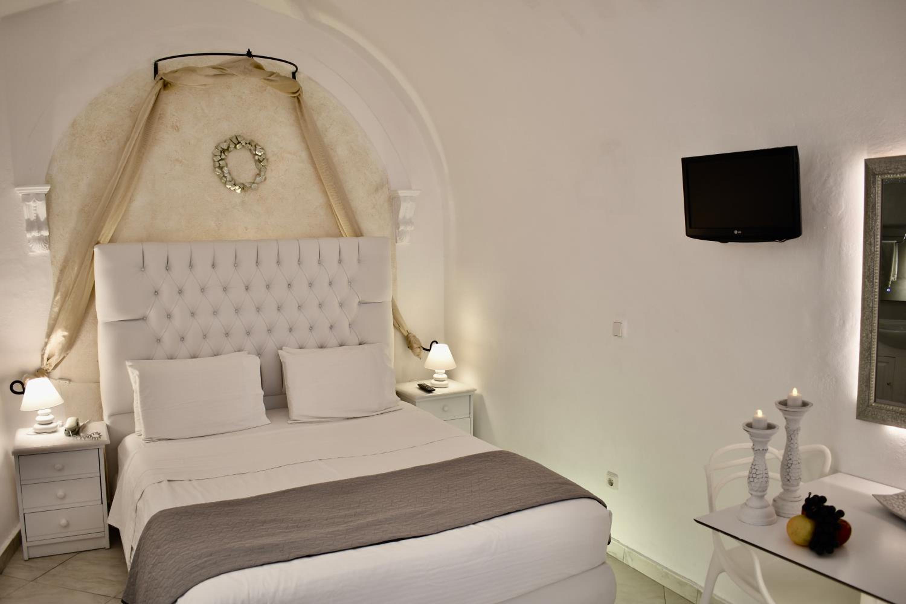 Aeolos Art and Eco Suites - Adults Only 55