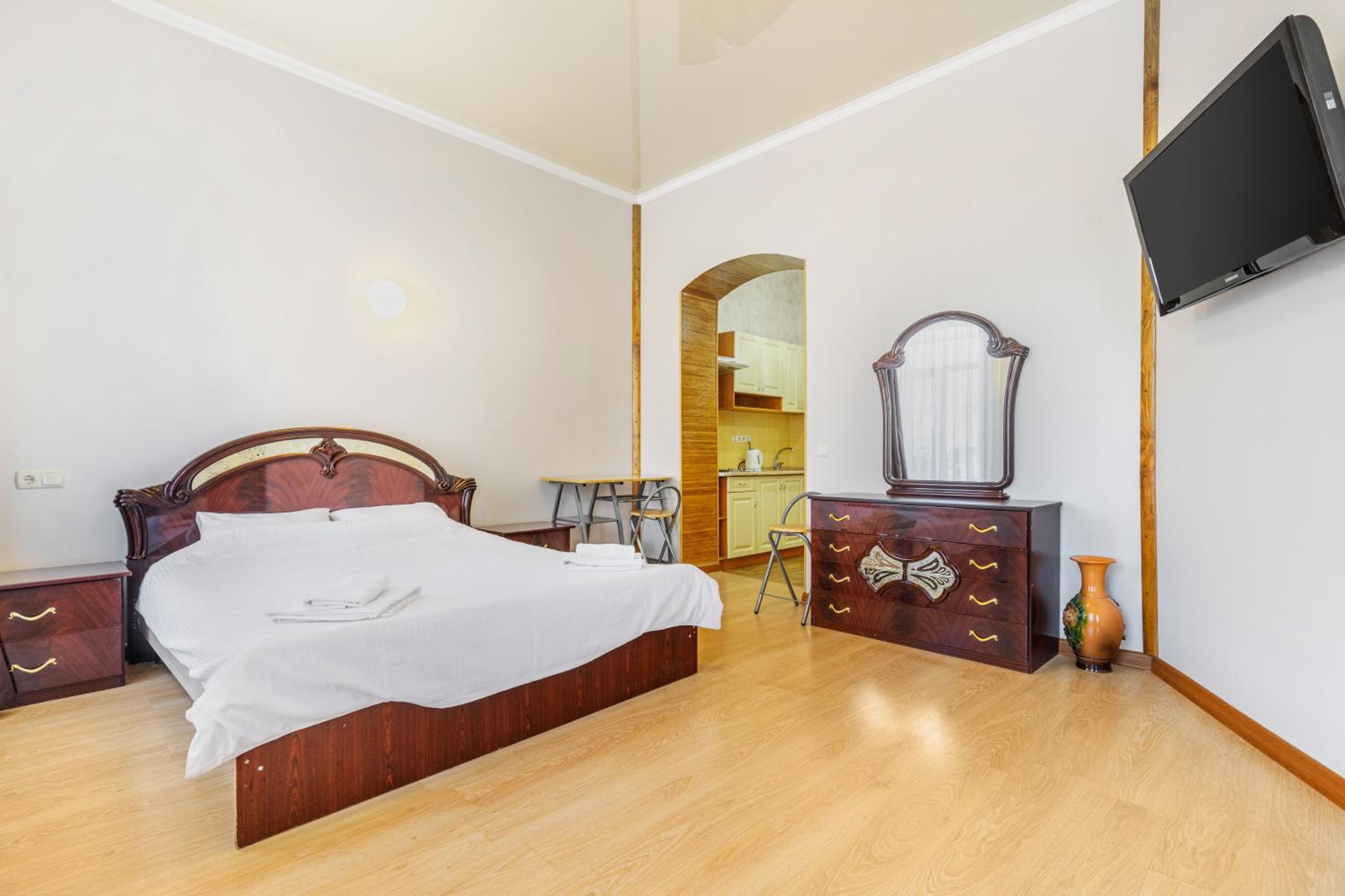 Best Apartment in the city centre view 3