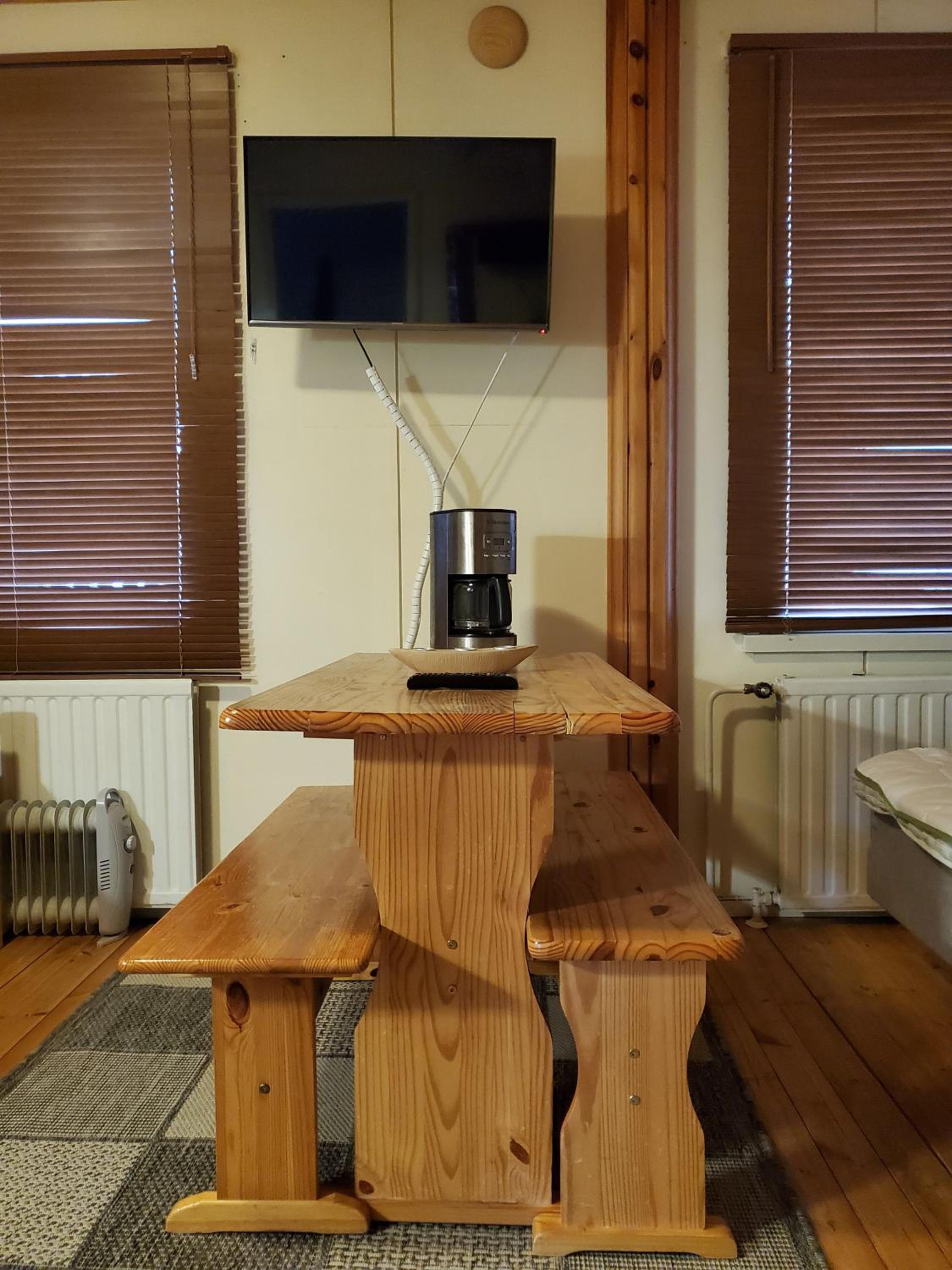B&B RukaTupa