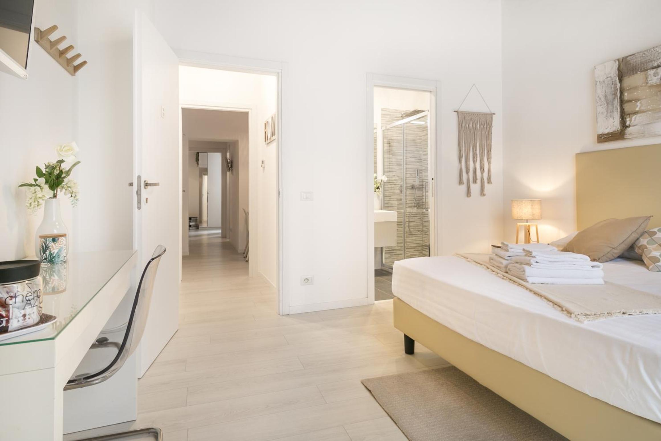 White Ostilia Apartments