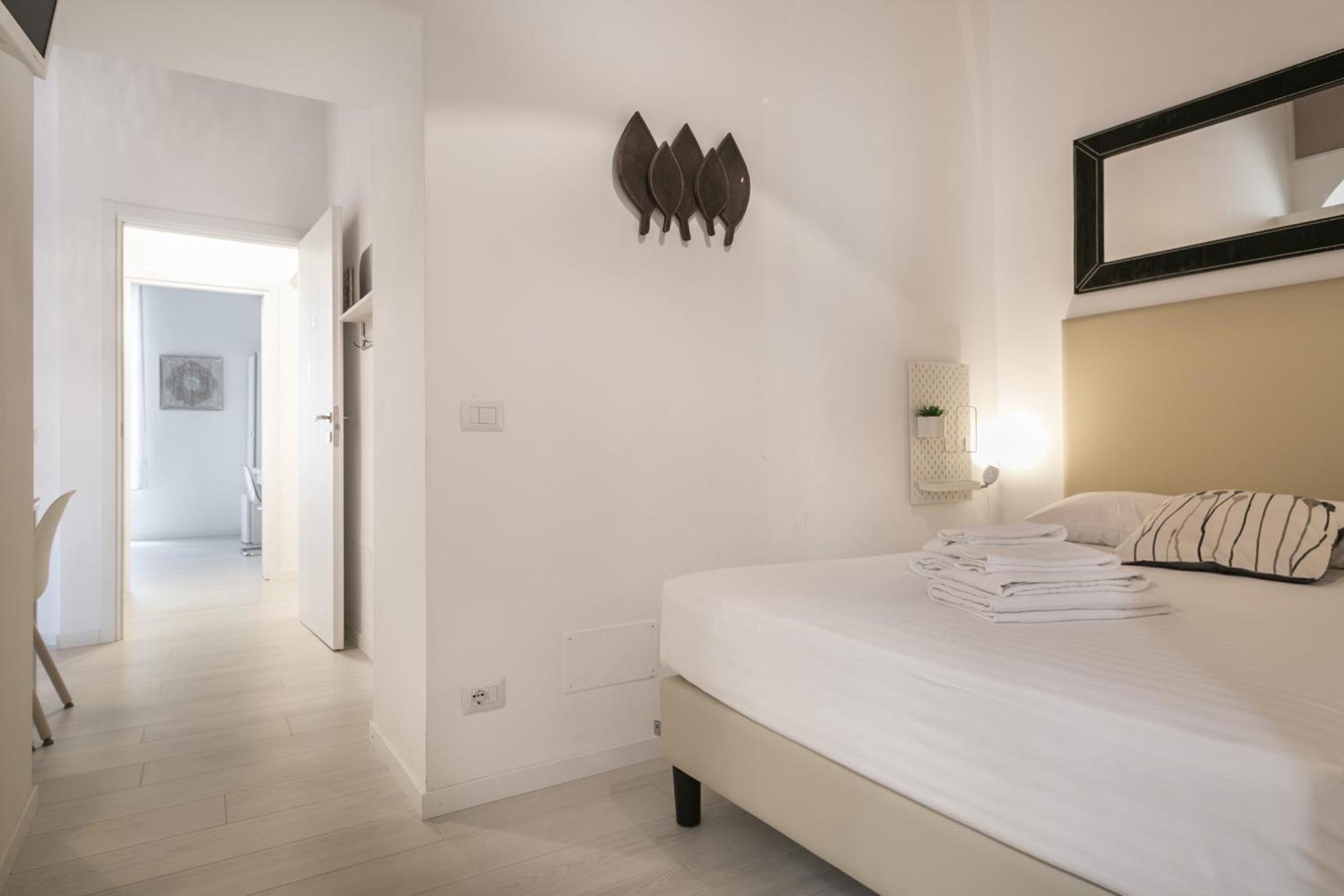 White Ostilia Apartments