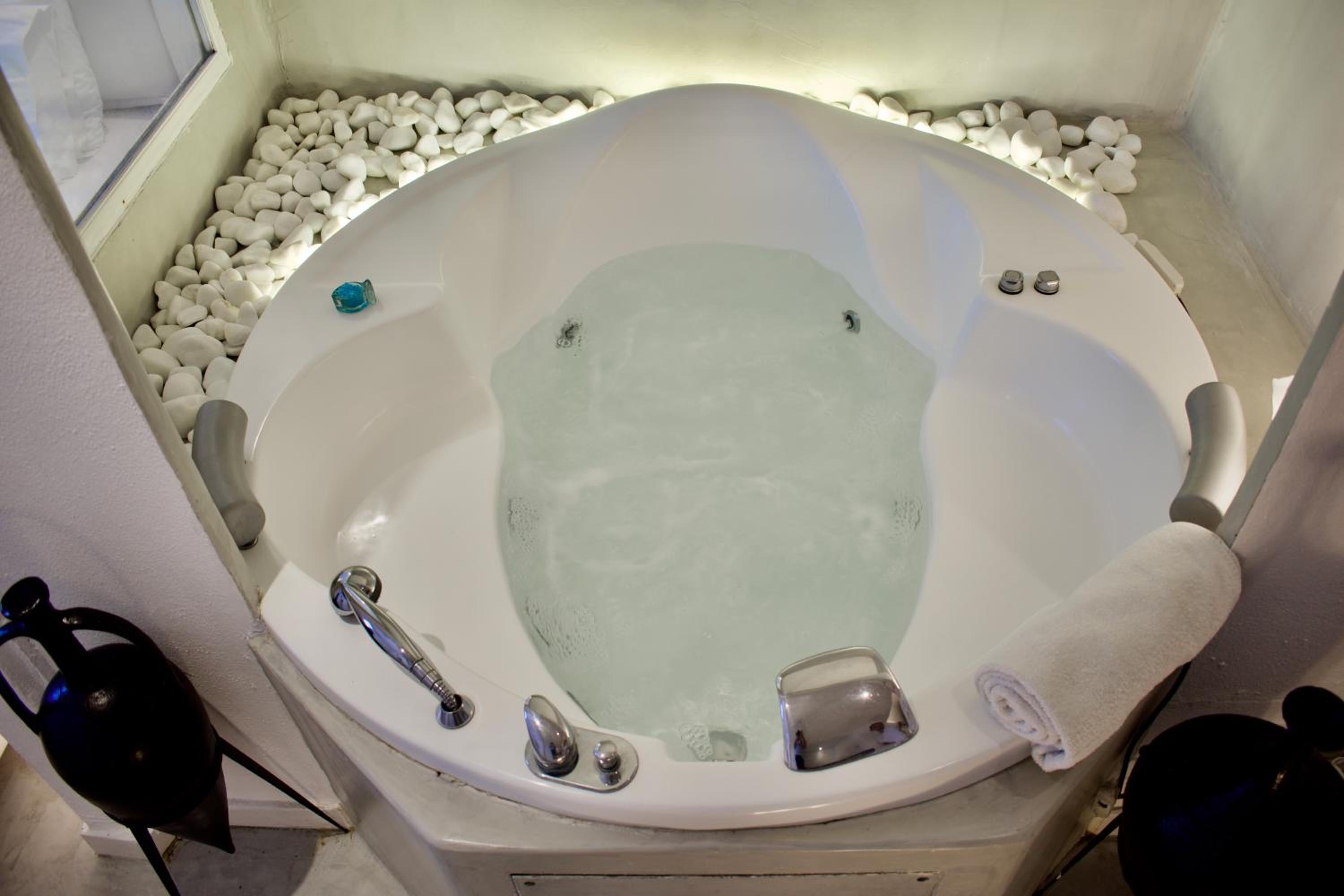 Aeolos Art and Eco Suites - Adults Only 123