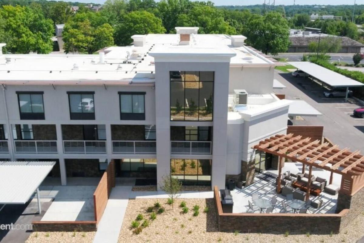 Roe 107 Unit 1 Comfy and Cozy Studio Minutes From Top Golf view 2