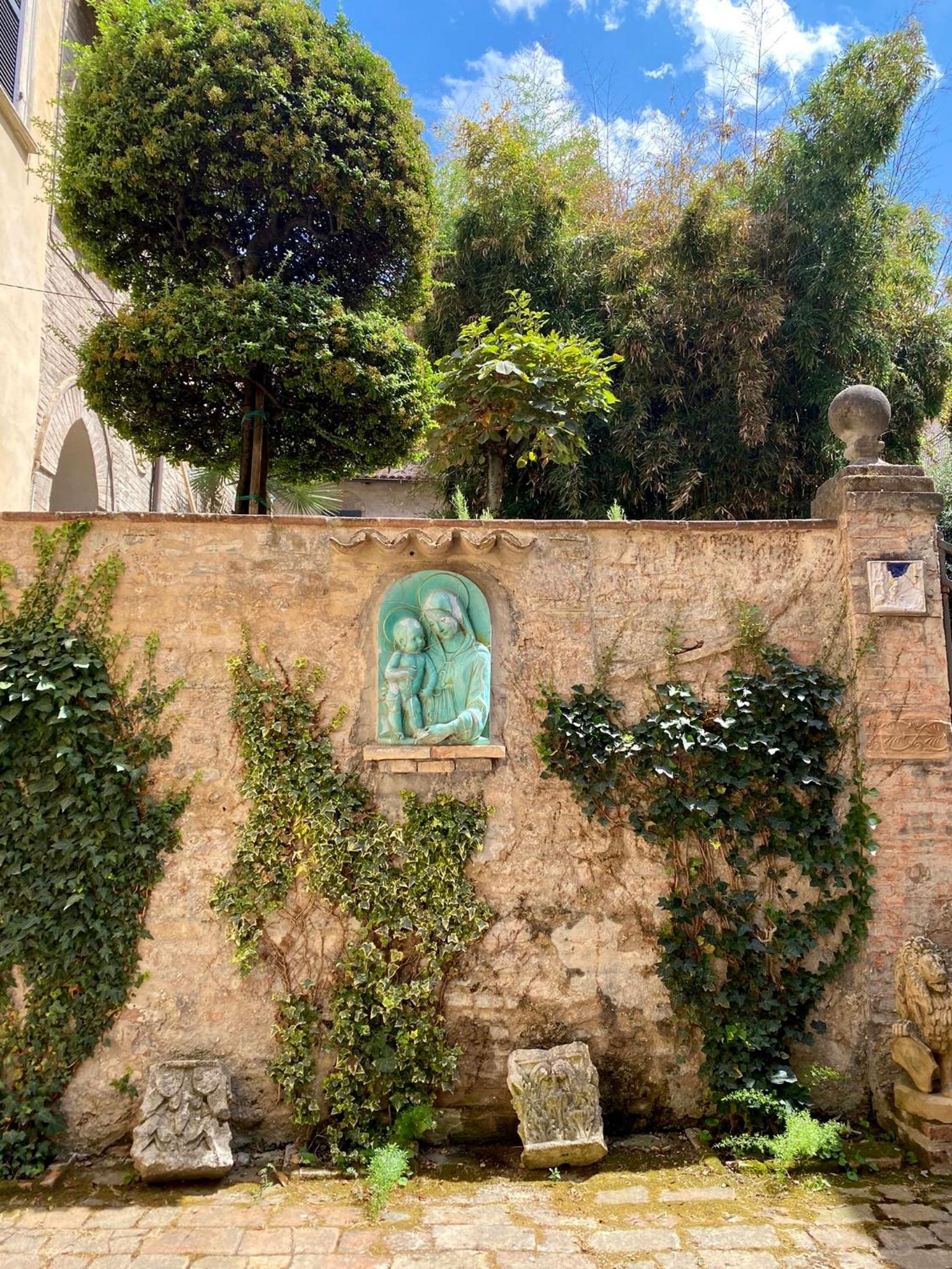 Il cortile in centro view 2