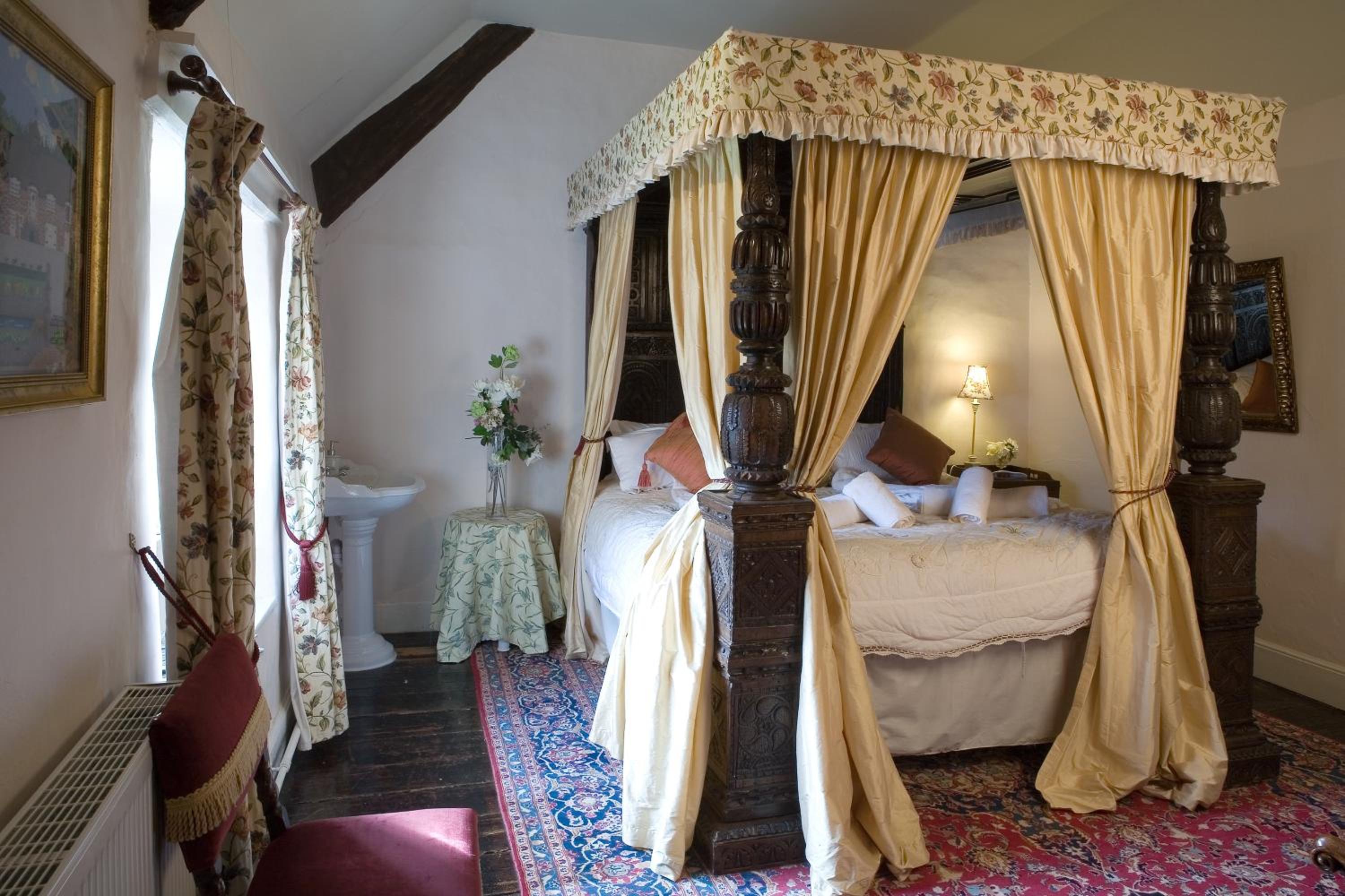 Bickleigh Castle