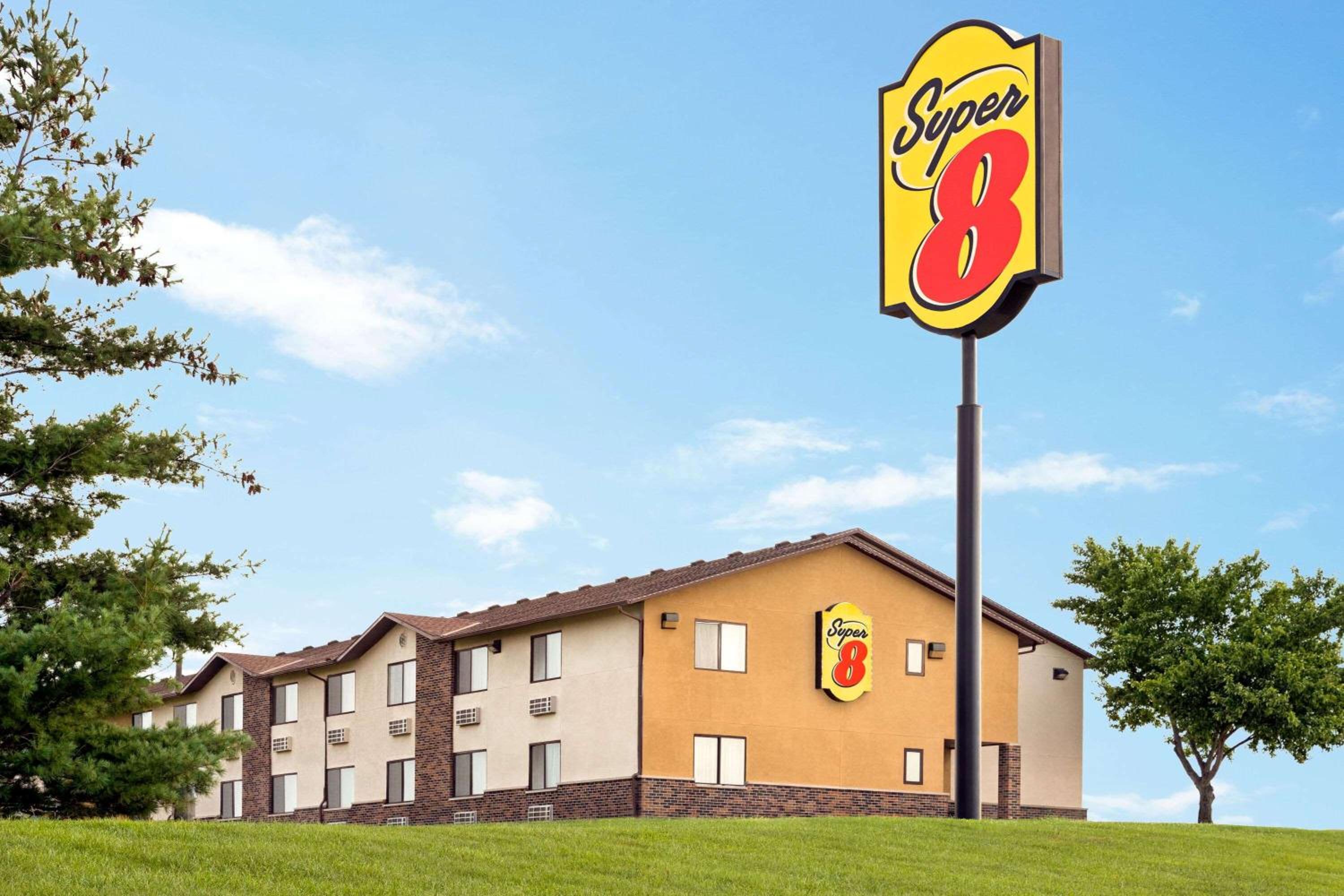 Super 8 by Wyndham Chillicothe view 5
