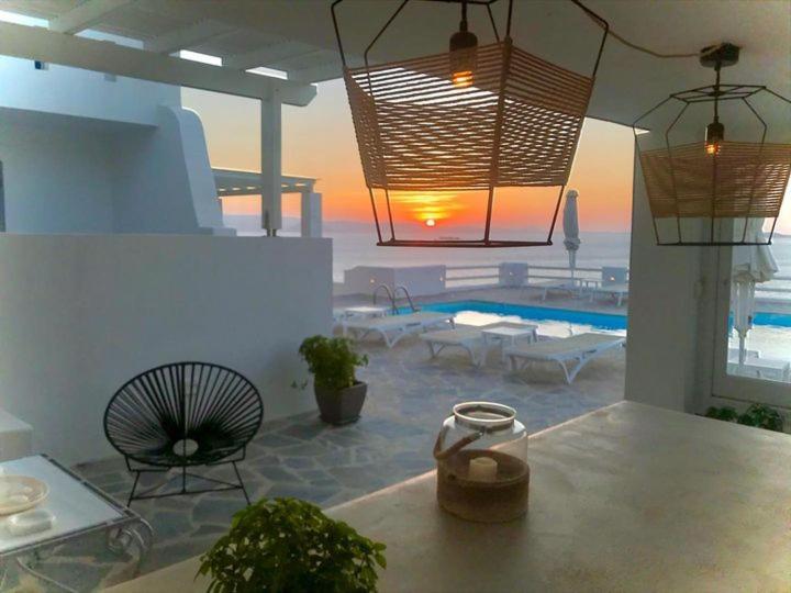 Apricot and Sea Luxury Villas