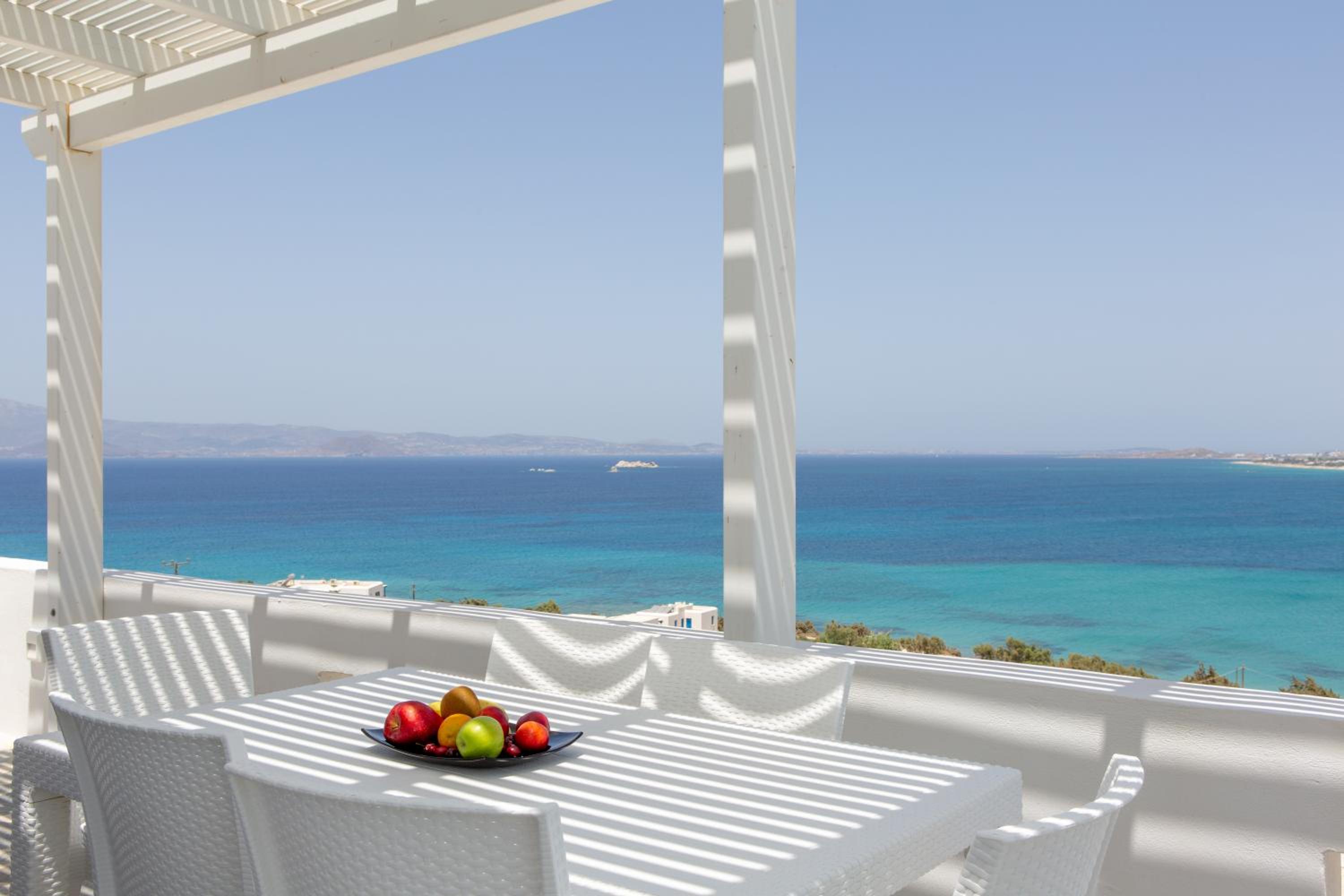Apricot and Sea Luxury Villas