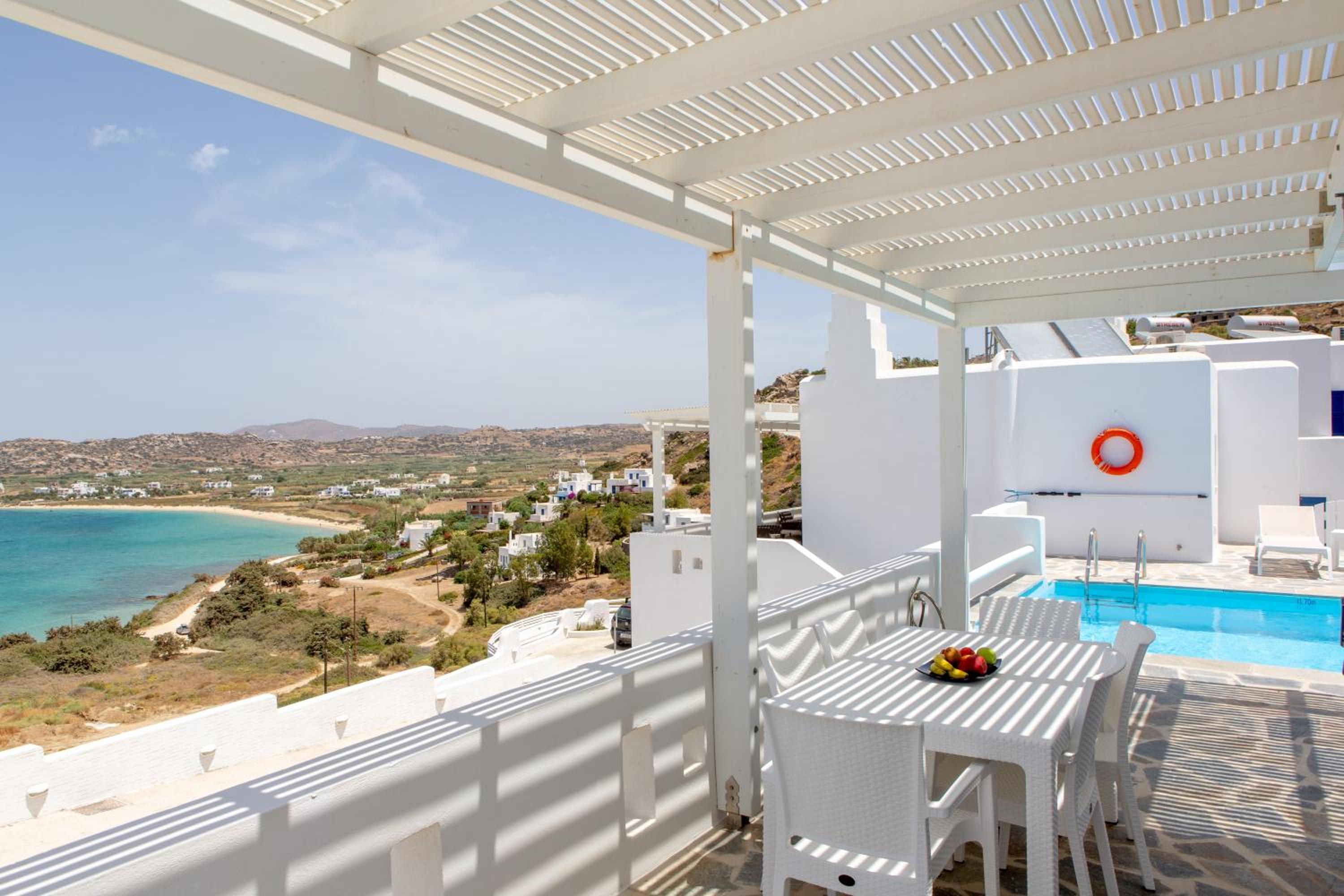 Apricot and Sea Luxury Villas