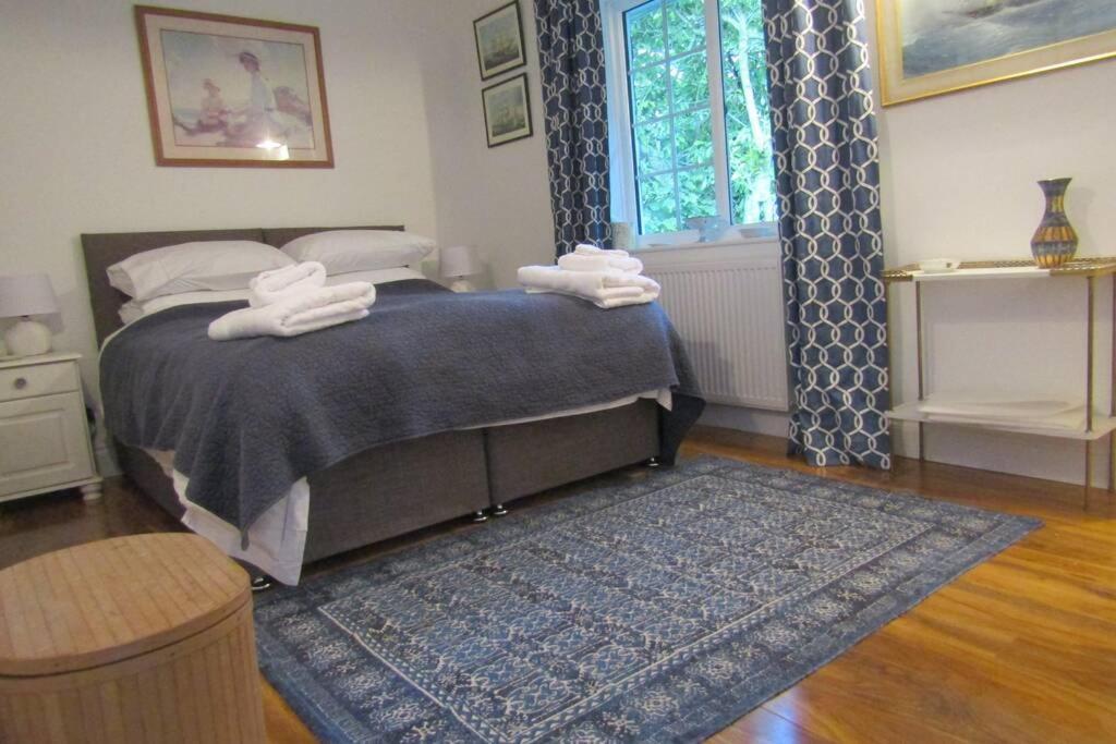 Lovely Spacious Cottage Near The Coast view 4