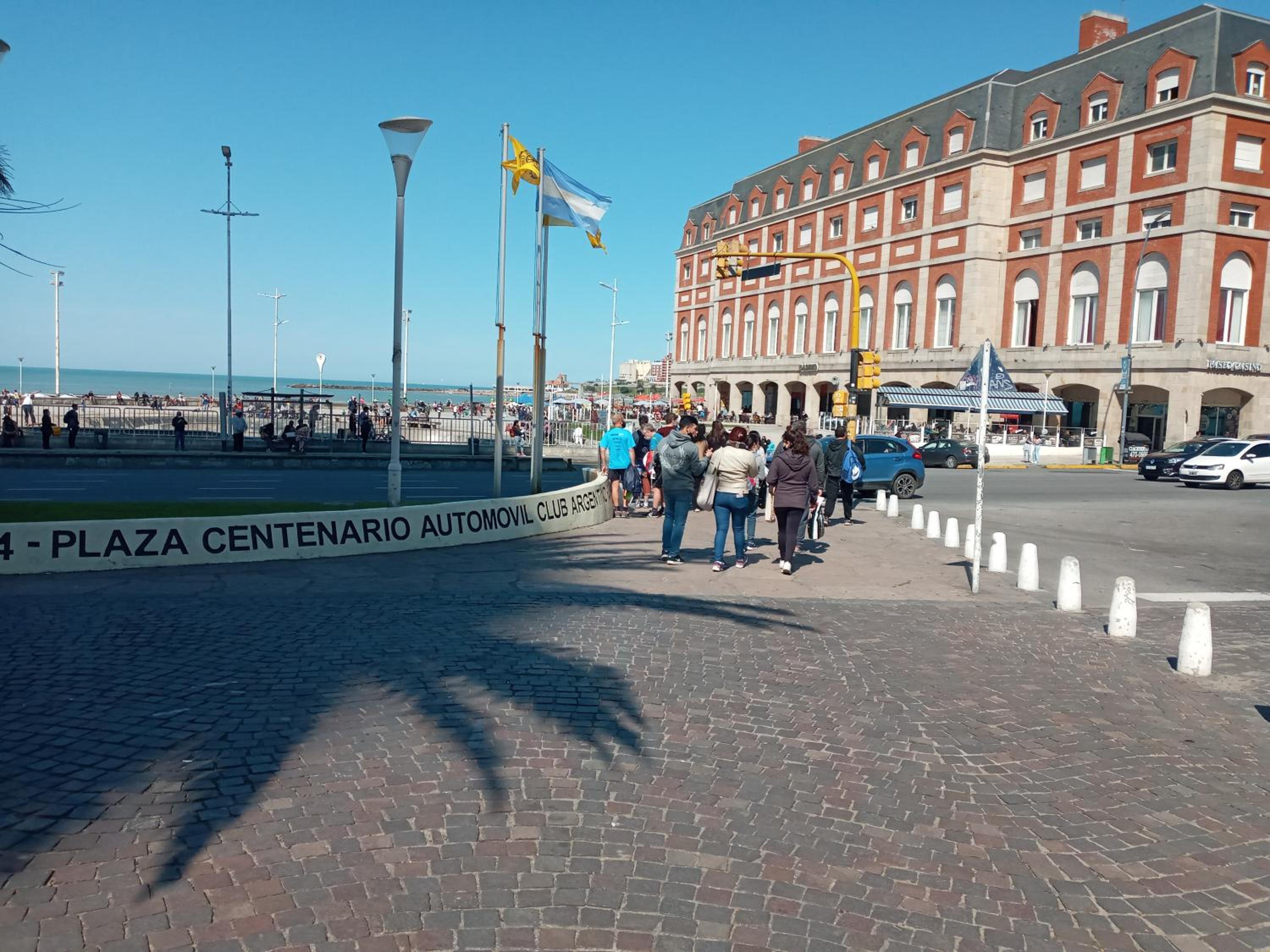 1 Ambiente PLENO CENTRO-1 cuadra CASINO-PEATONAL-Playa PUNTA IGLESIAS-POPULAR