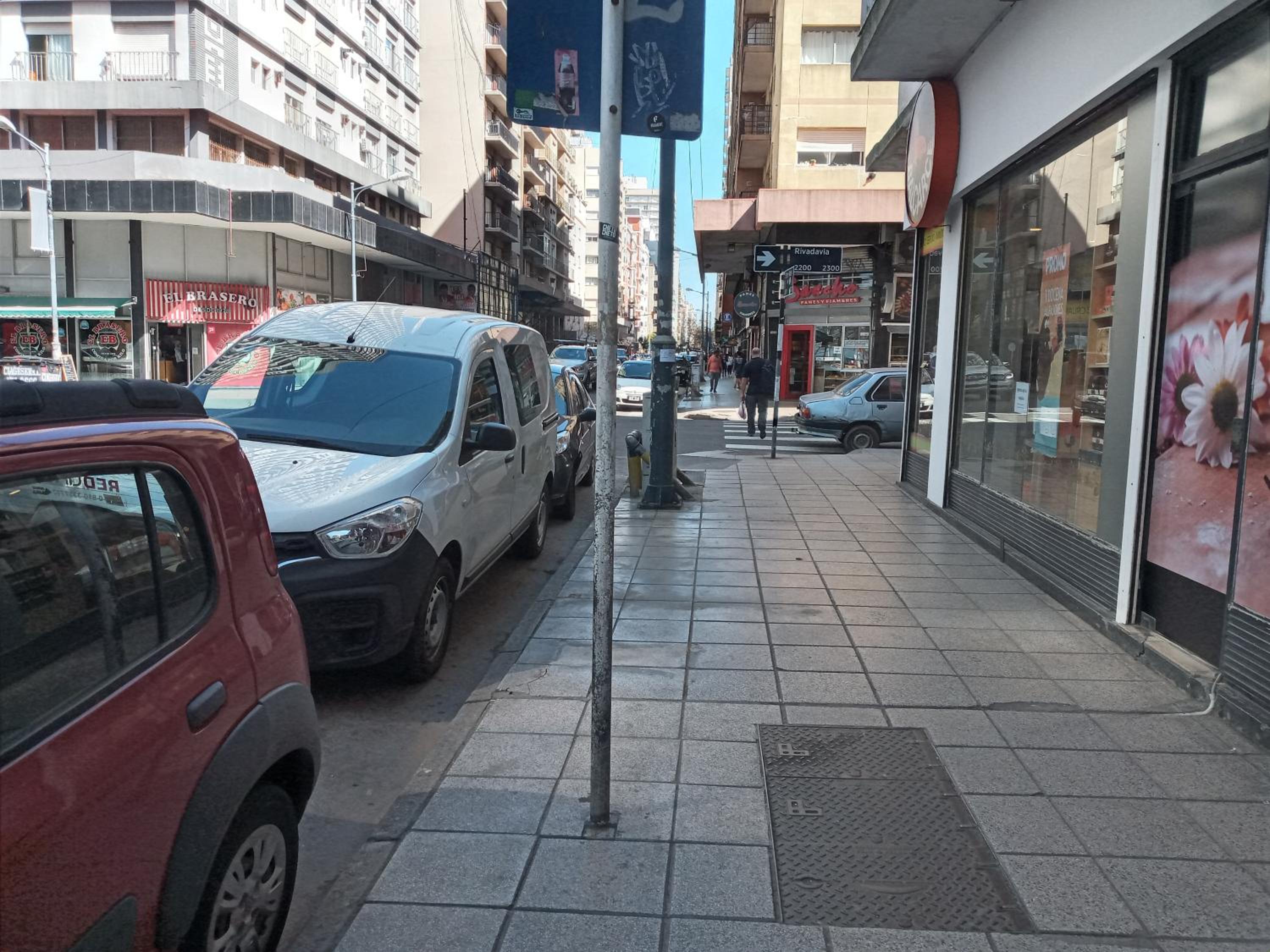 1 Ambiente PLENO CENTRO-1 cuadra CASINO-PEATONAL-Playa PUNTA IGLESIAS-POPULAR