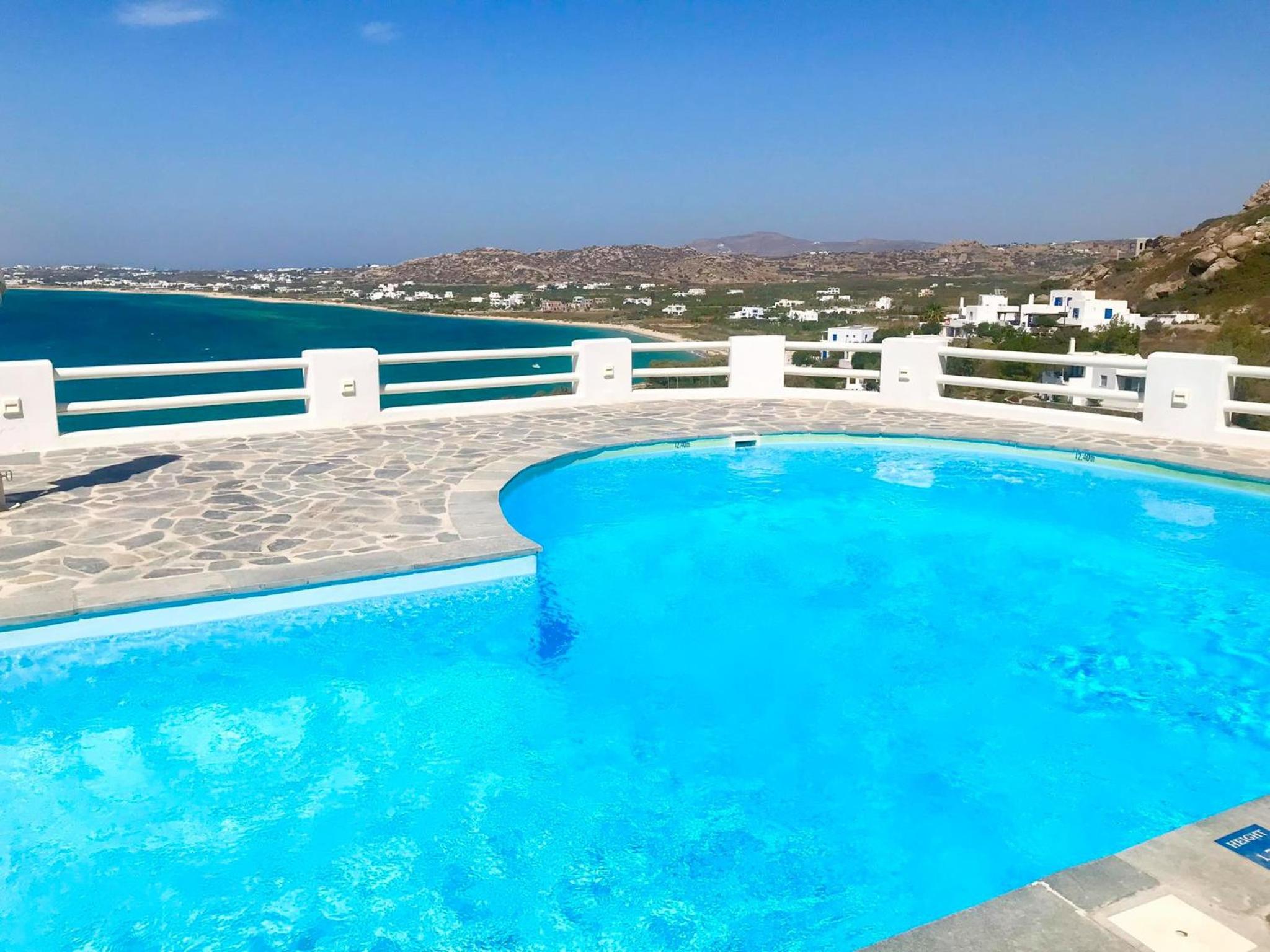 Apricot and Sea Luxury Villas