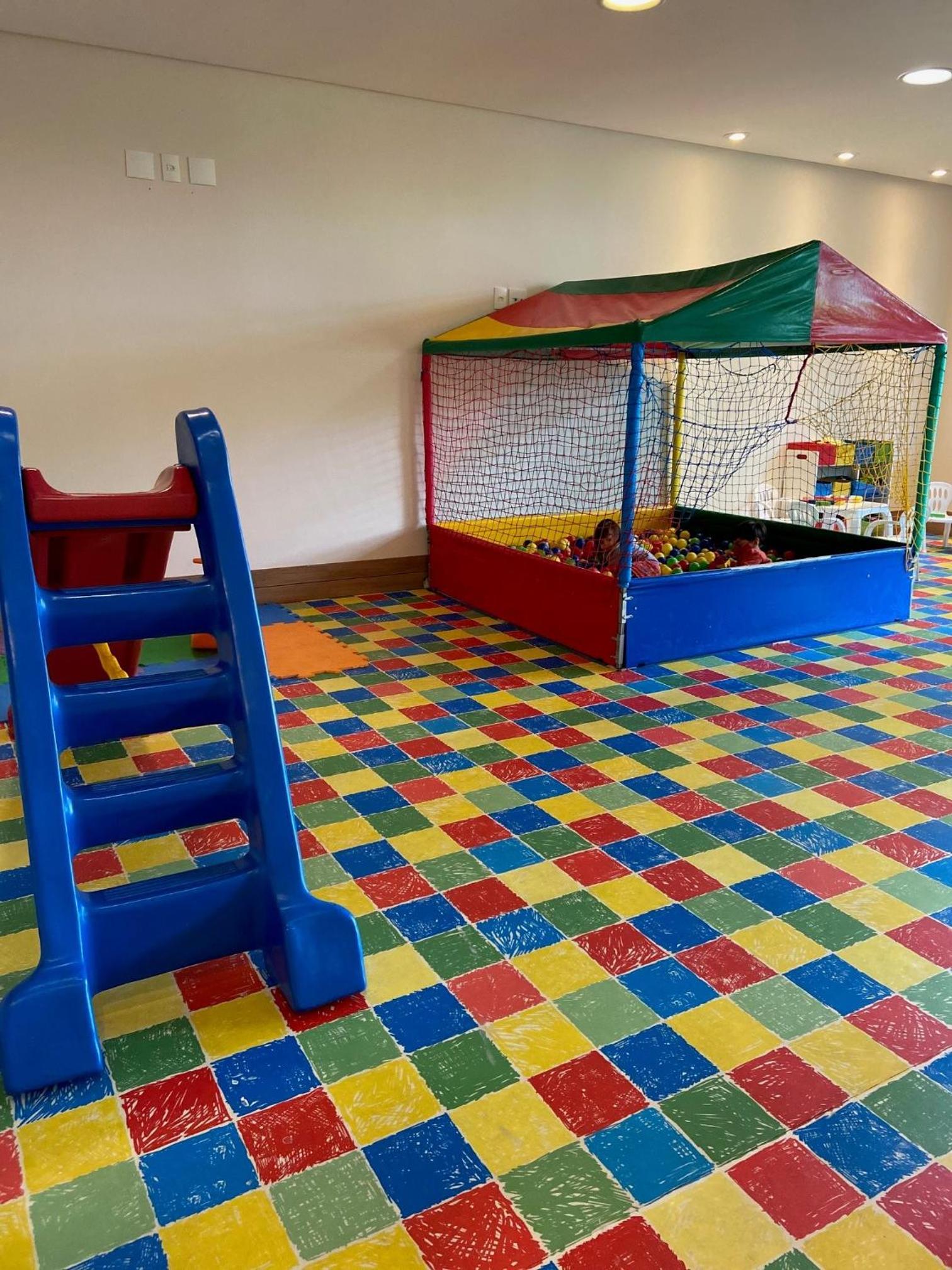 Apartamento em Pedra Azul, Condomínio Vista Azul
