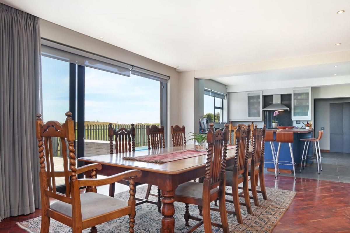 2 Bay Sunset Villa view 3