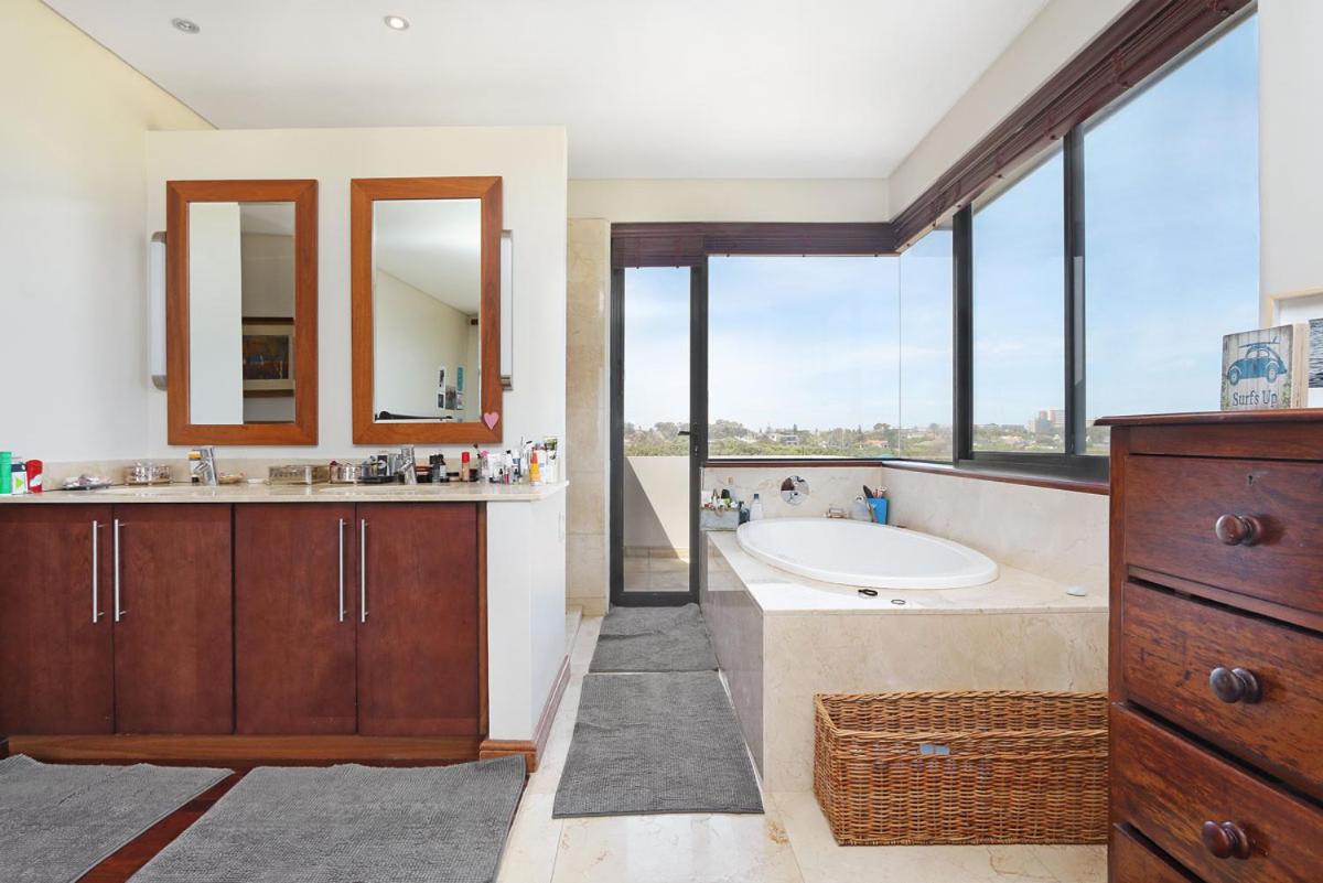 2 Bay Sunset Villa view 4