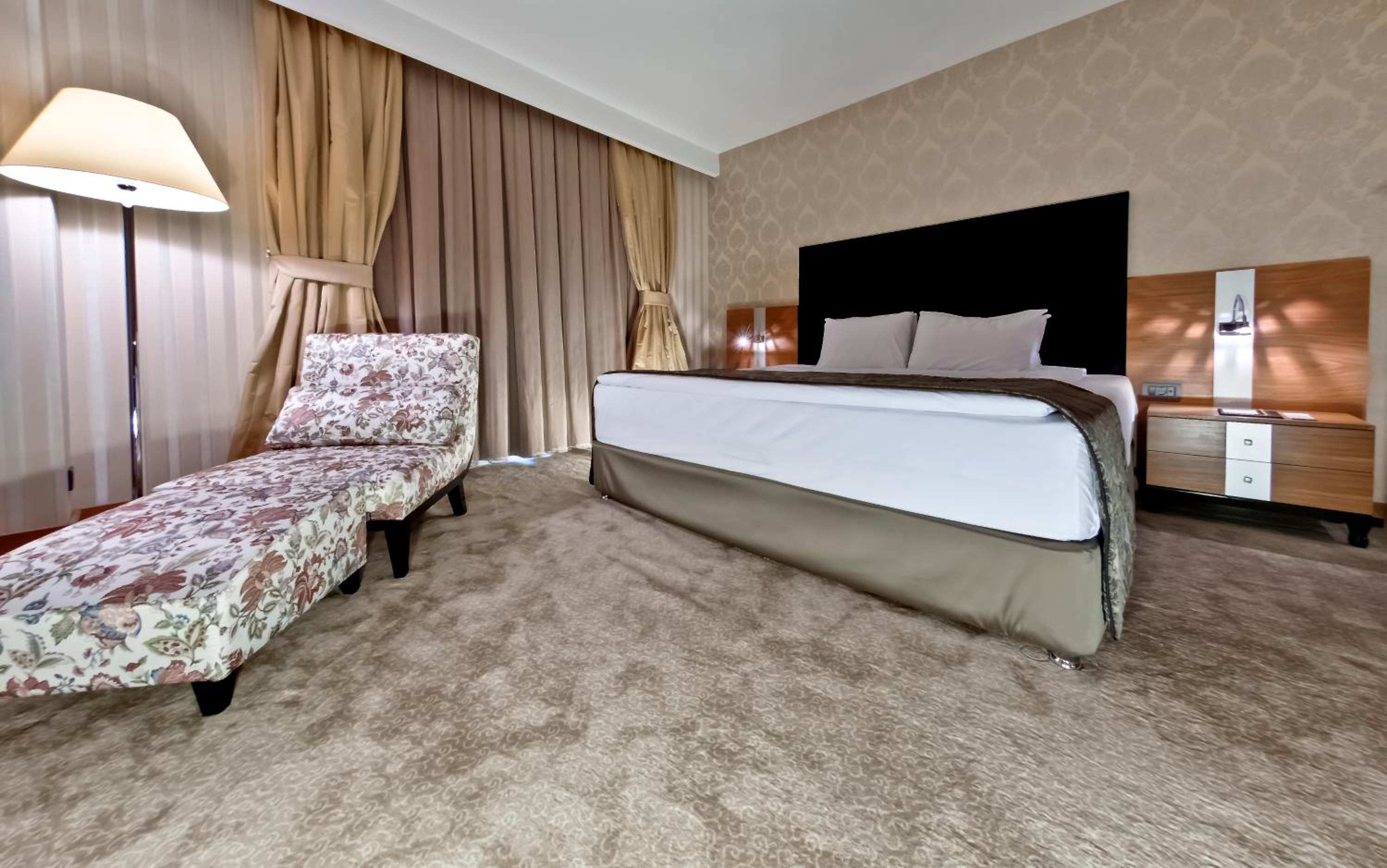Riva Reşatbey Lüks Otel - Image 33