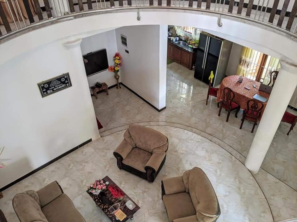 Blooming Villa & Guest view 5