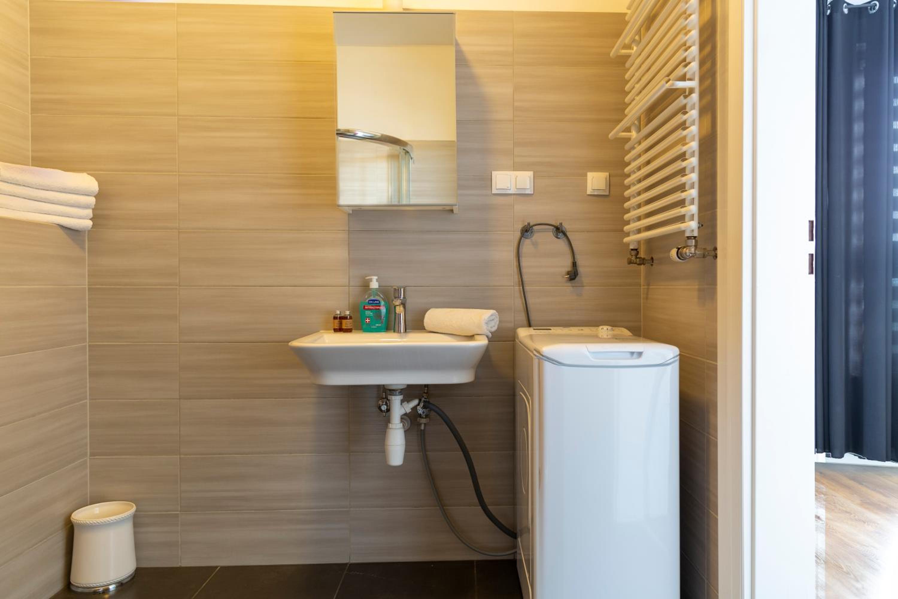 RENTTNER Apartamenty