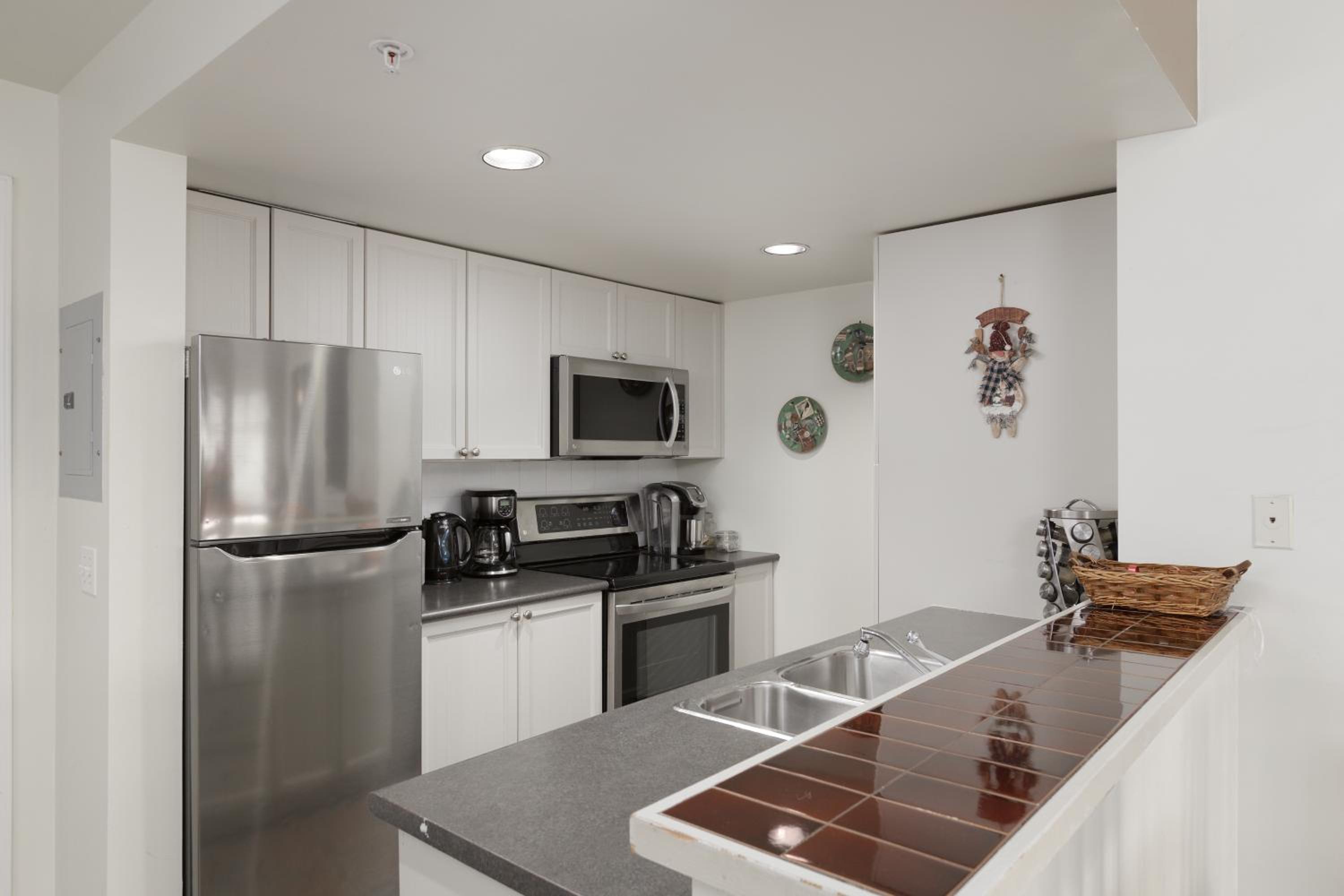 Tyndall stone lodge by Cozystay signature Whistler