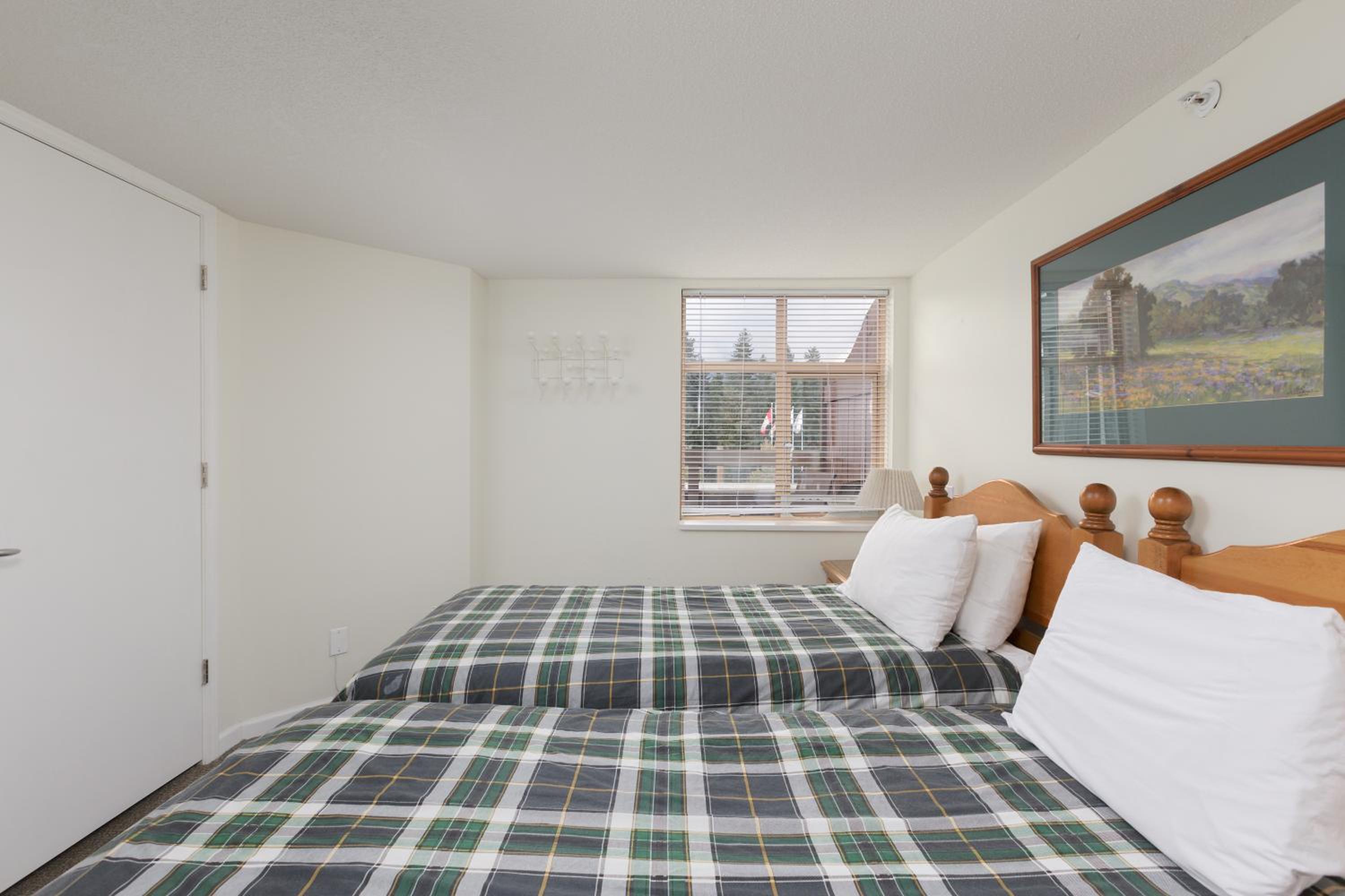 Tyndall stone lodge by Cozystay signature Whistler