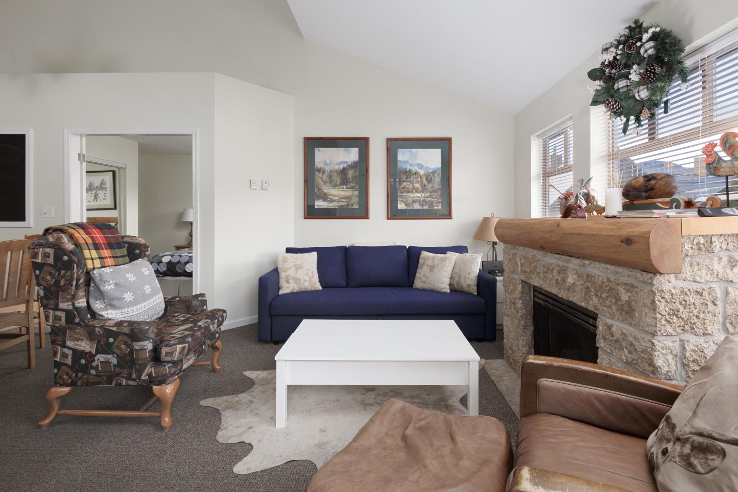 Tyndall stone lodge by Cozystay signature Whistler