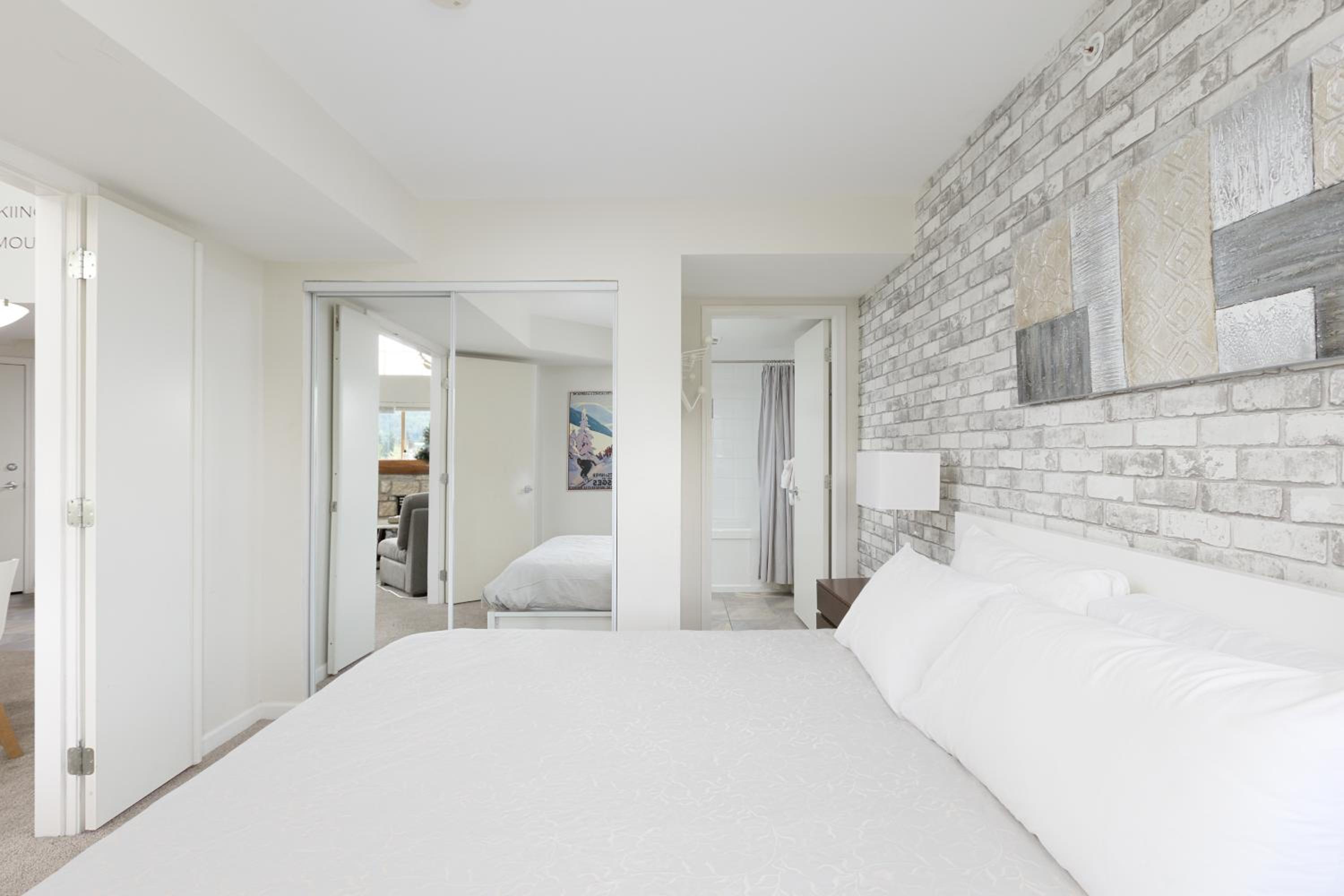 Tyndall stone lodge by Cozystay signature Whistler