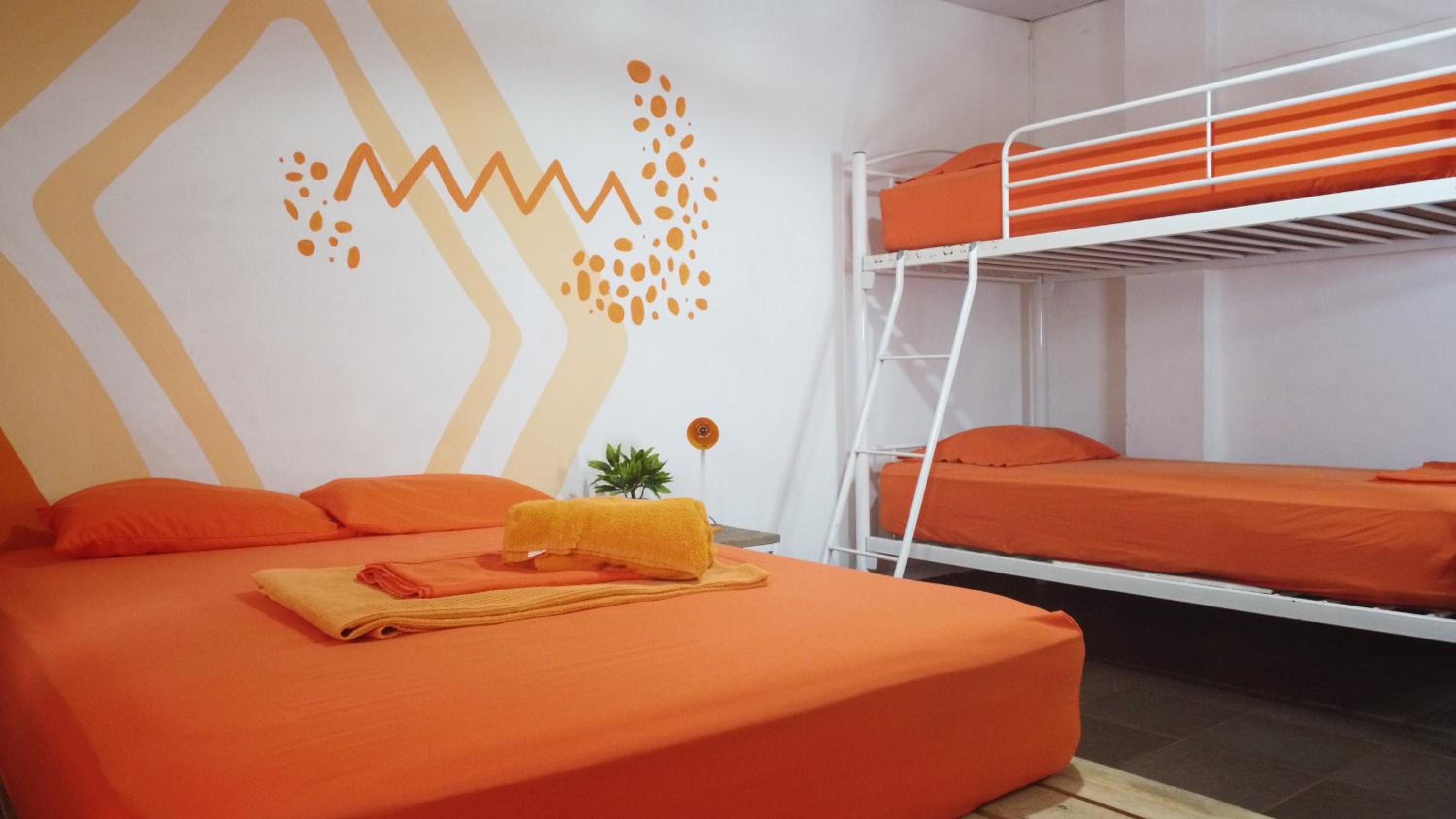 Acuarela Hostal
