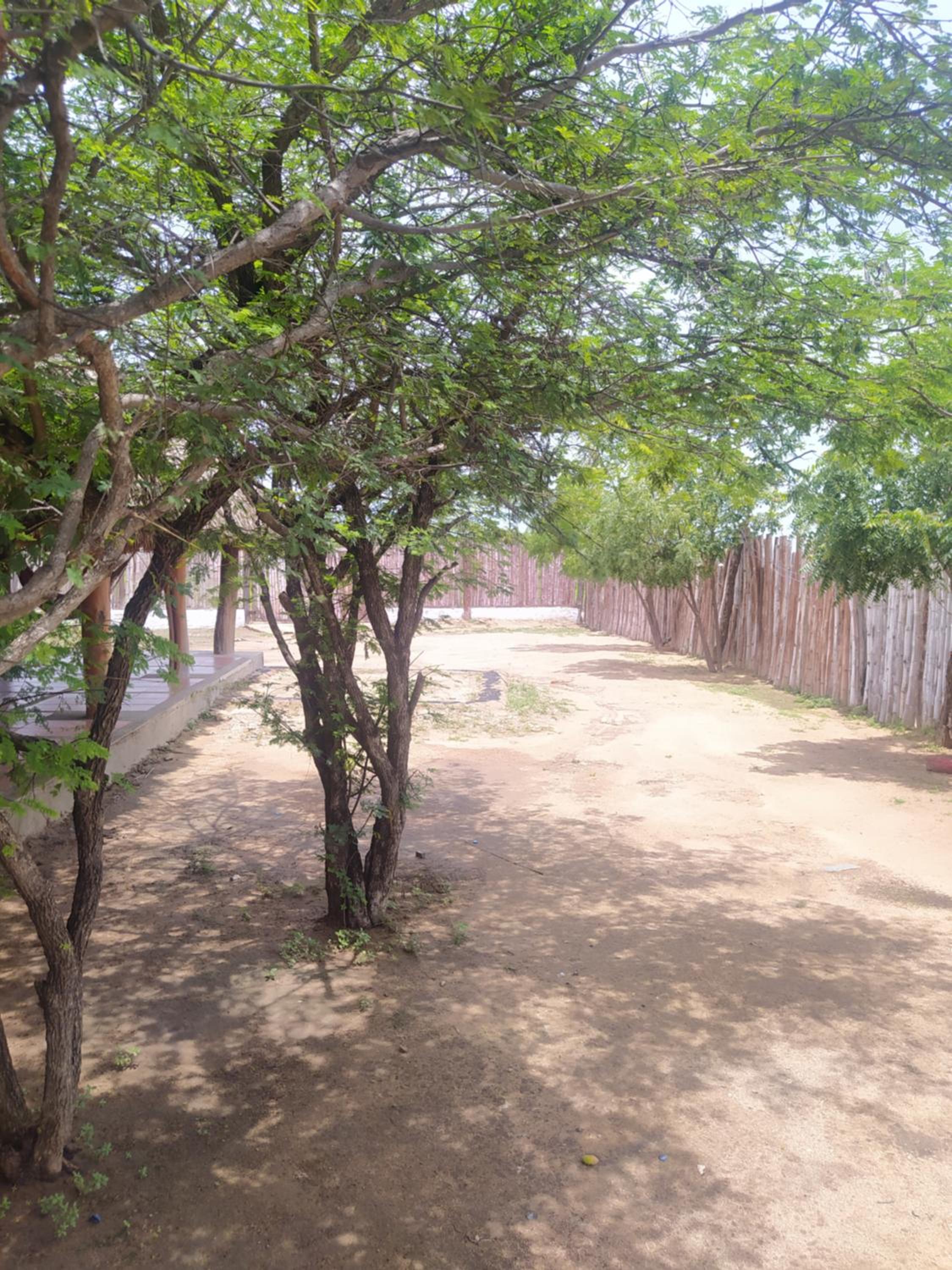Hostal CQ Camarones
