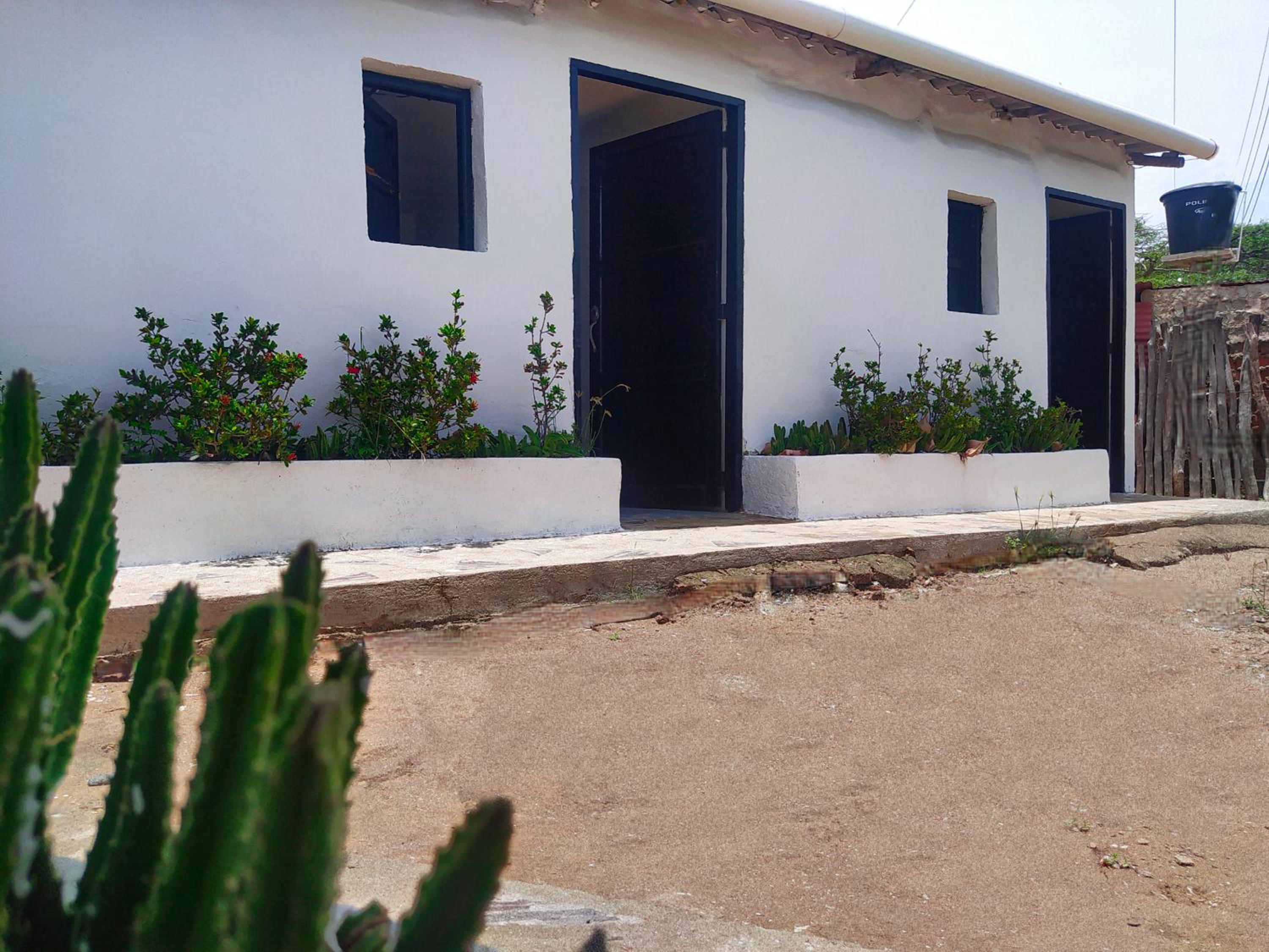 Hostal CQ Camarones