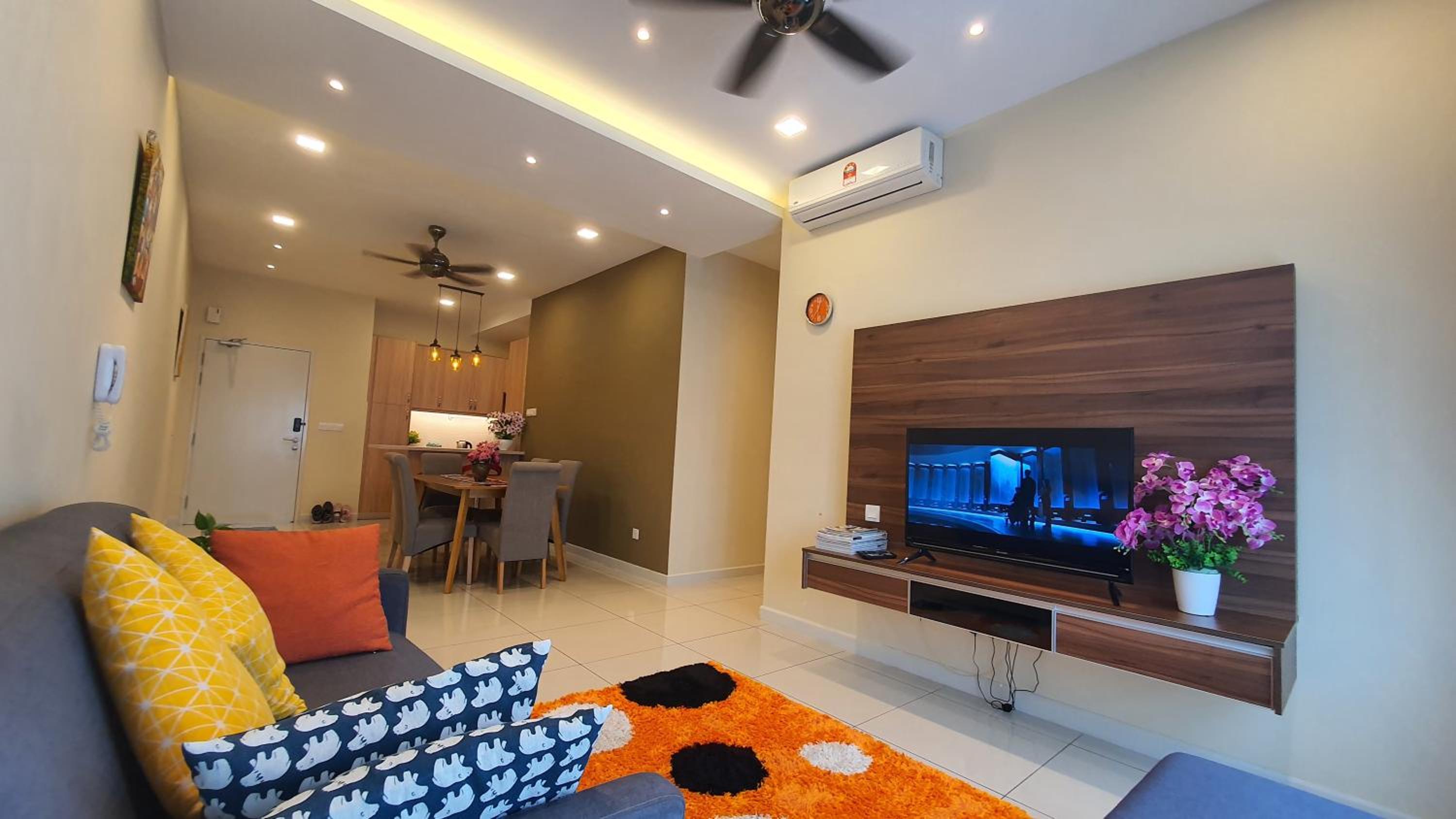 Southville Stay @ Savanna Executive Suite view 2