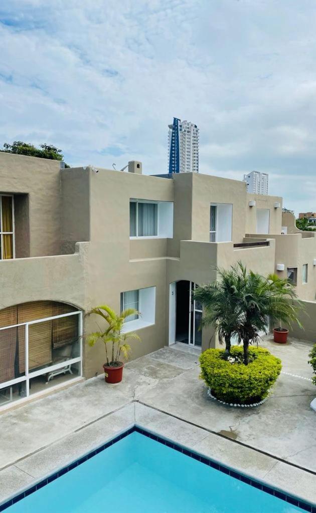 Hotel Casa Tonsupa Club del Pacifico - Image 1