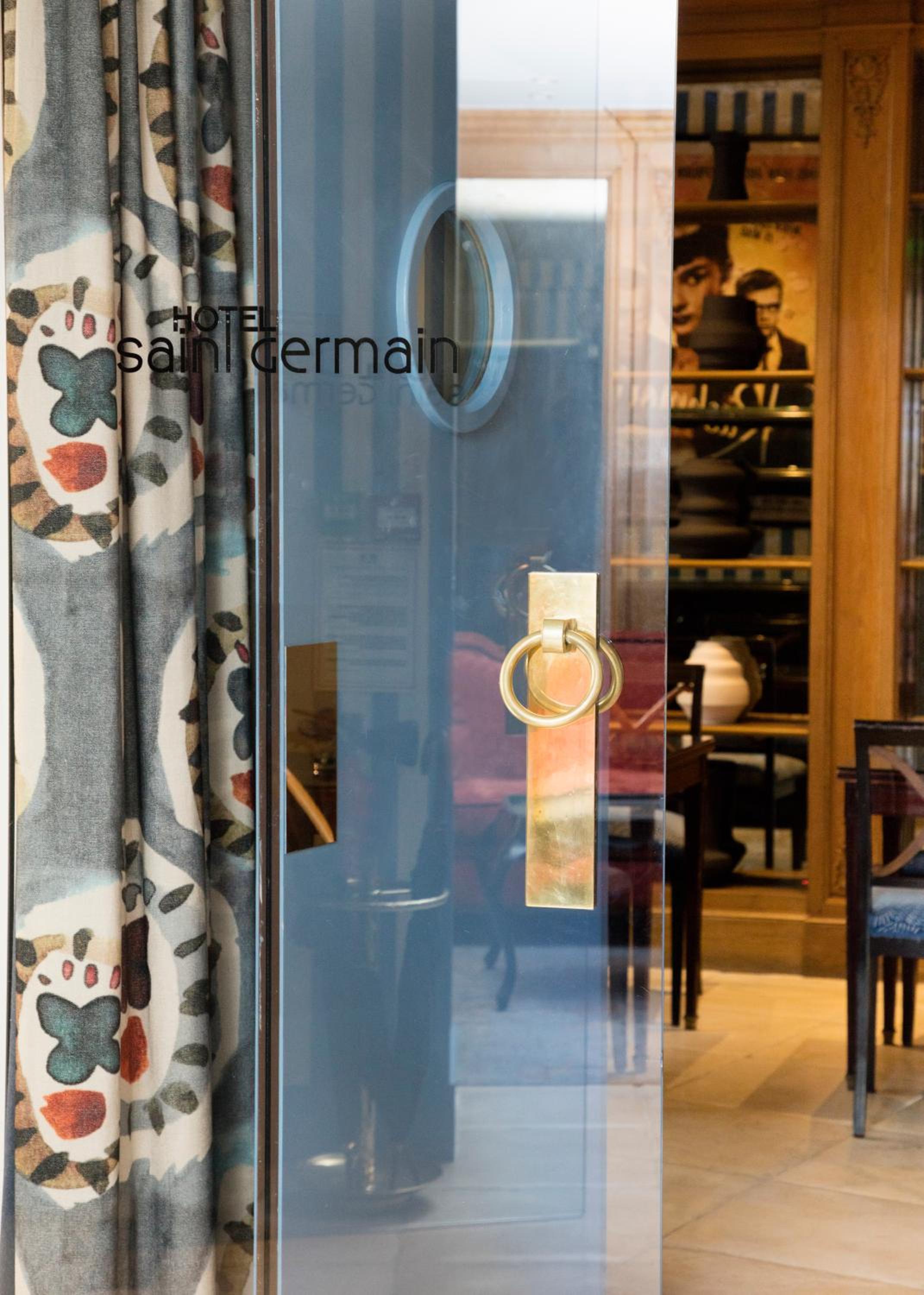 Hôtel Saint Germain en Paris