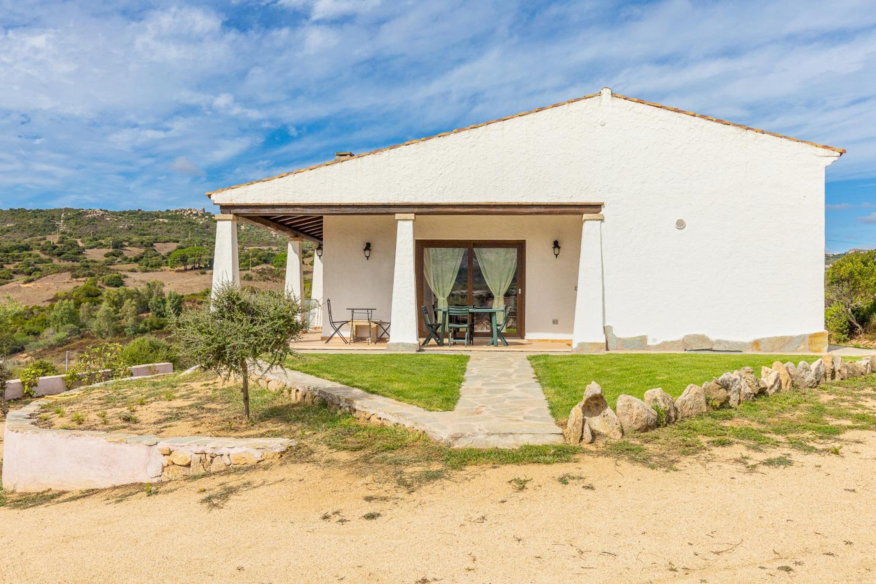 Villa Tomaso view 3