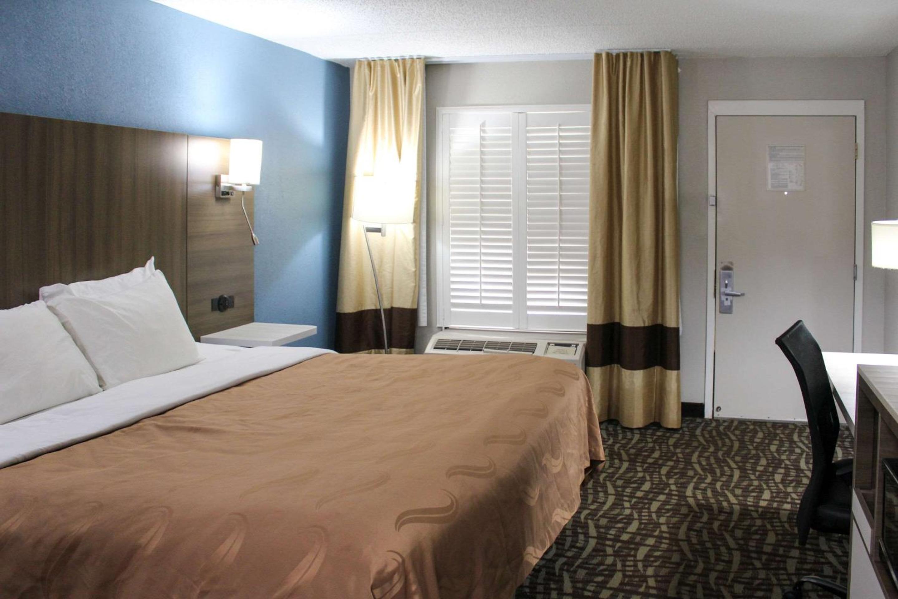 Quality Inn Athens I-65 - Huntsville Area West view 5