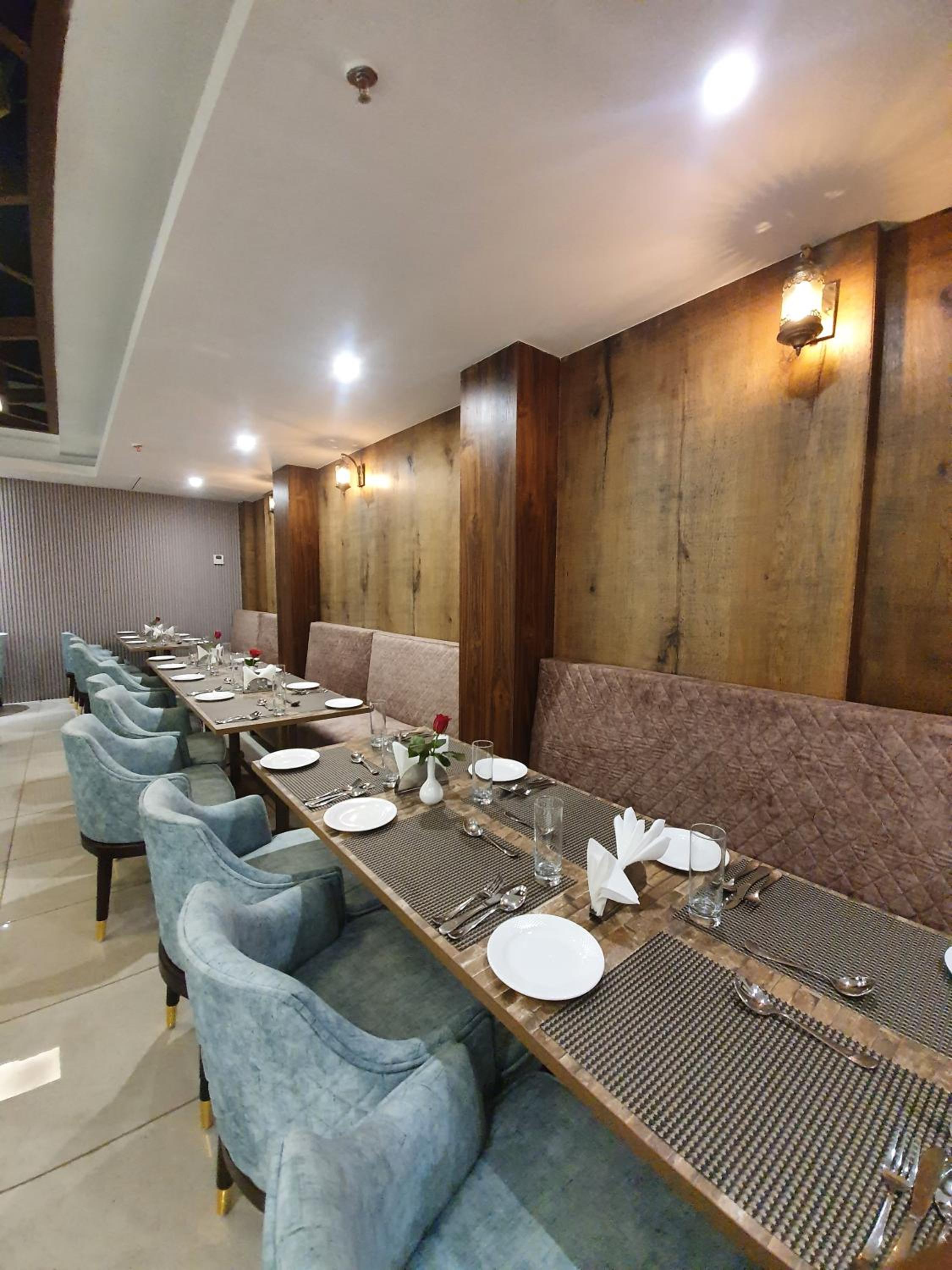 restaurant