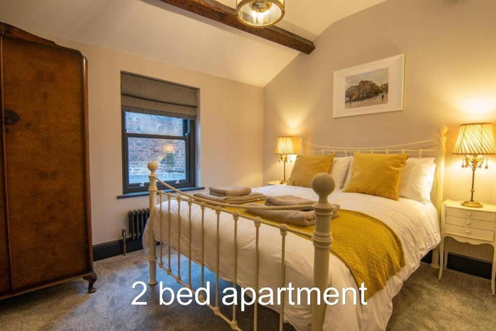 Market Square Grade II Listed Apartment view 2