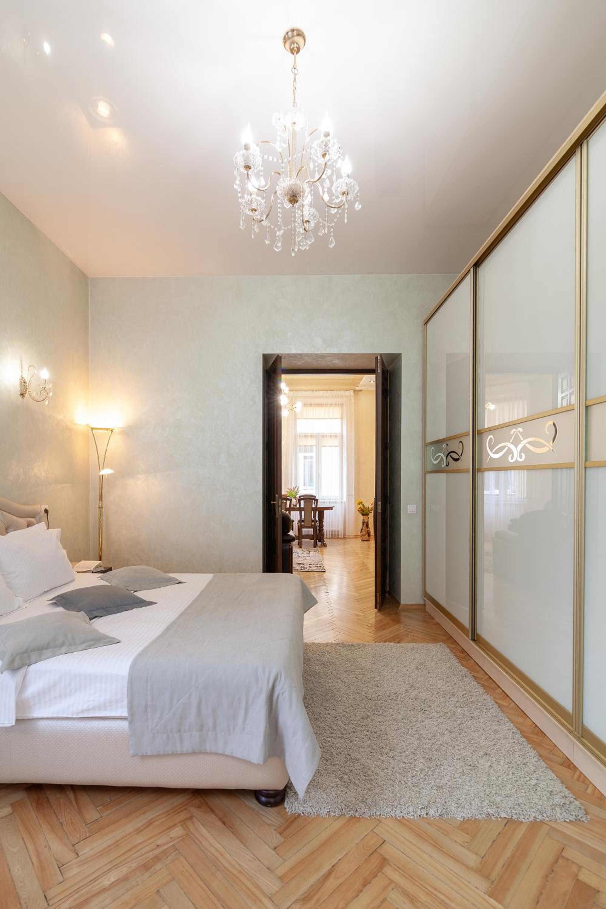 Alfa Apartments Levytskoho view 5