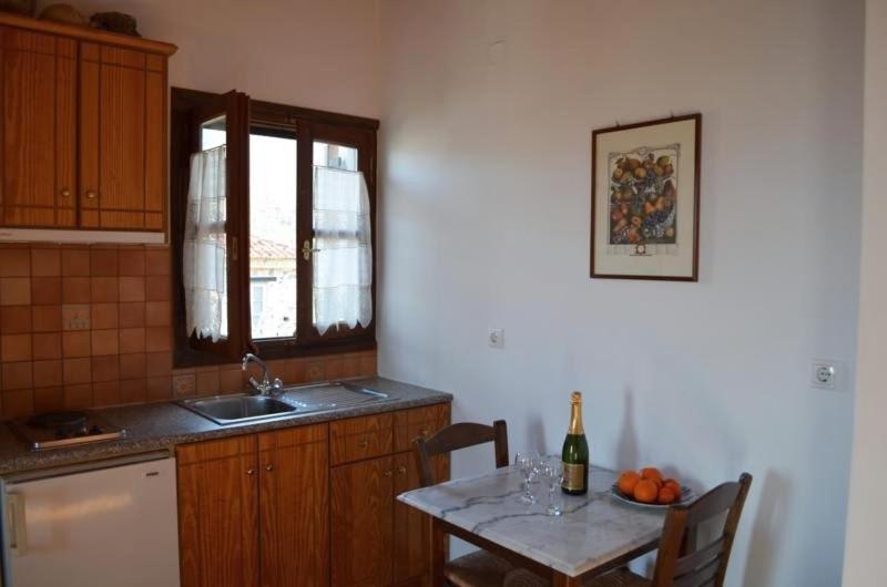 Alexandraki Rooms