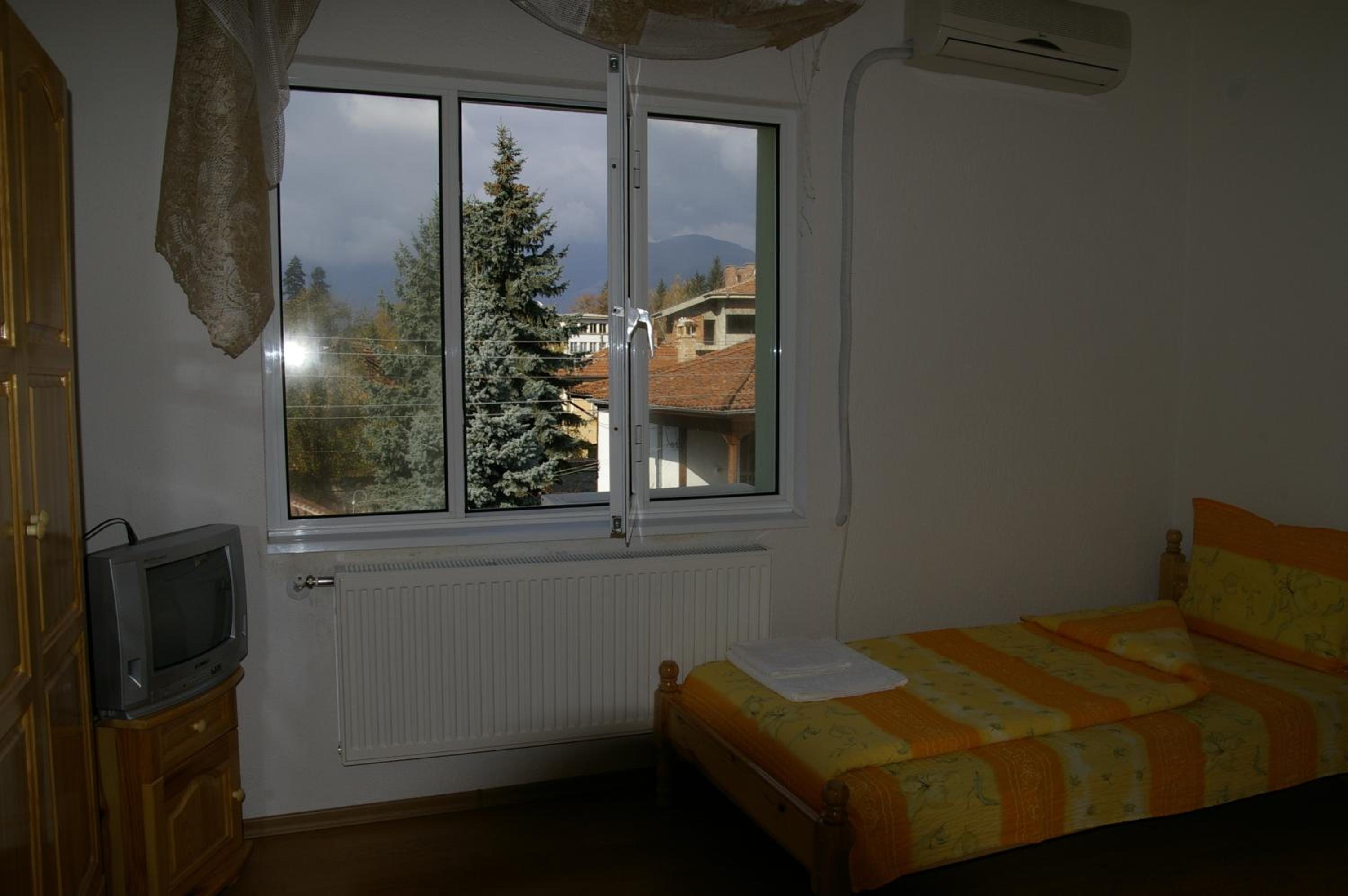 Karadzhovy Guest House