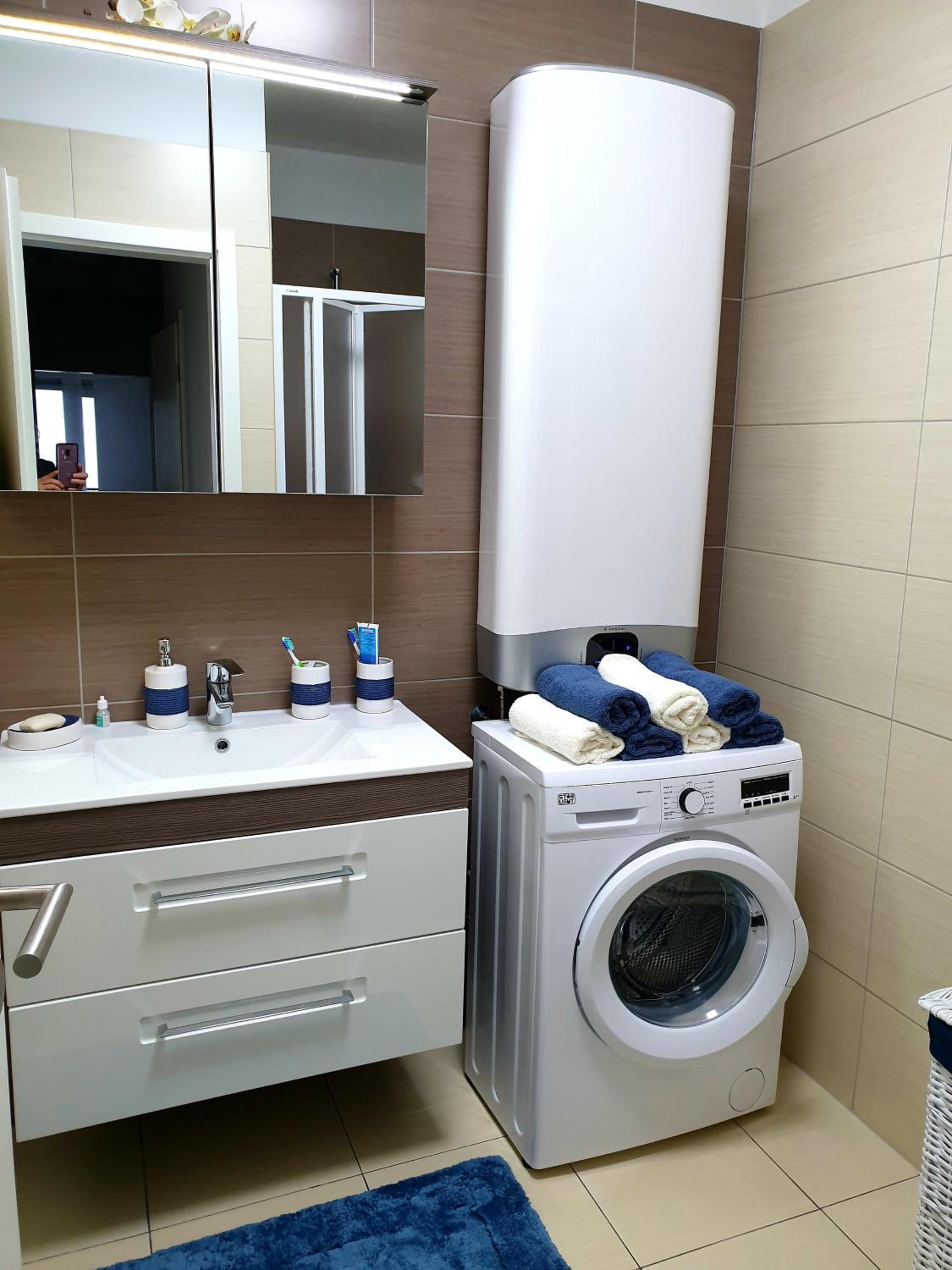 Photo 50